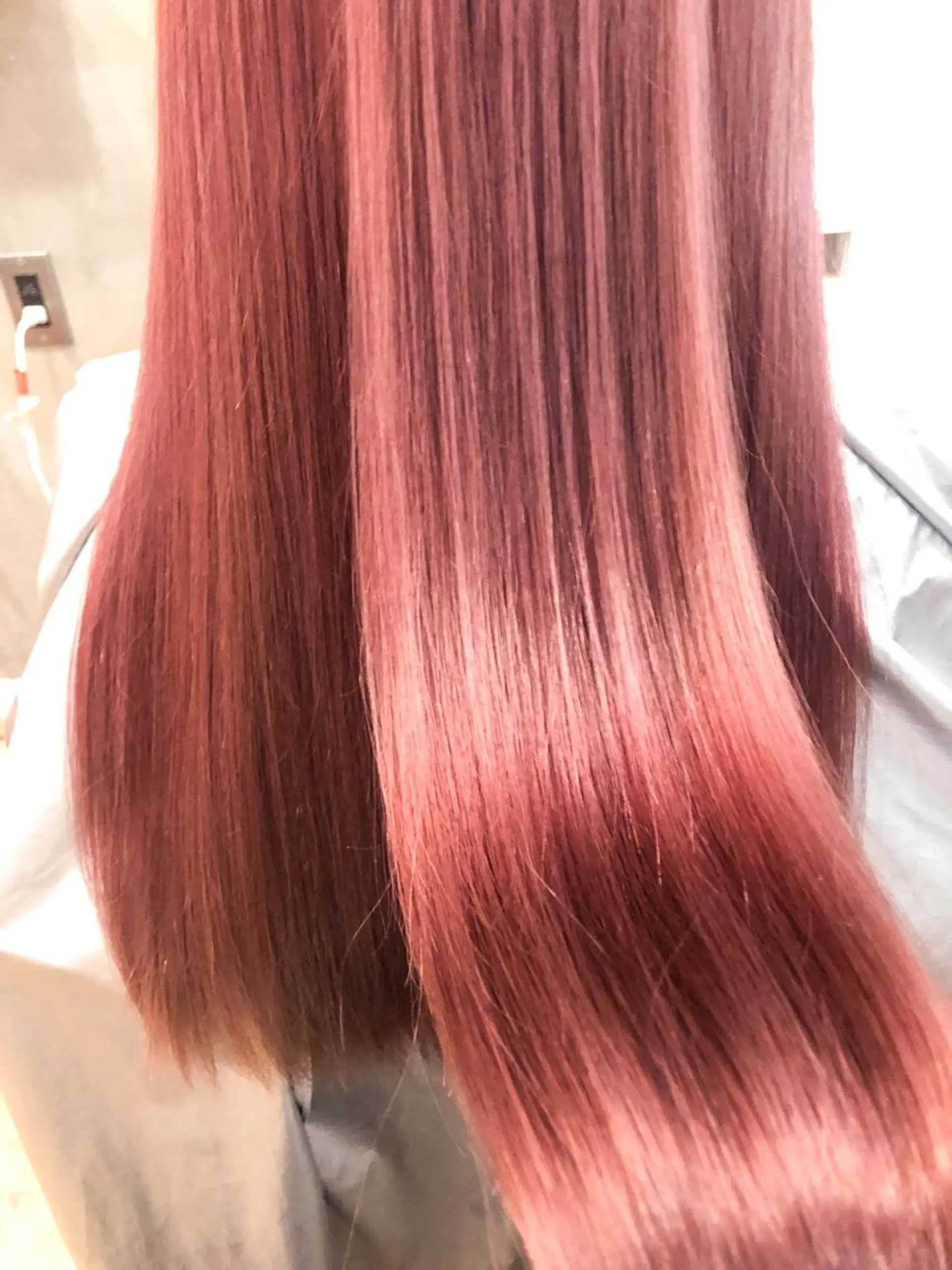 セミロング カラー ヘアカラー トリートメント ヘッドスパ レイヤーカット× 髪質改善たもりのヘアスタイル