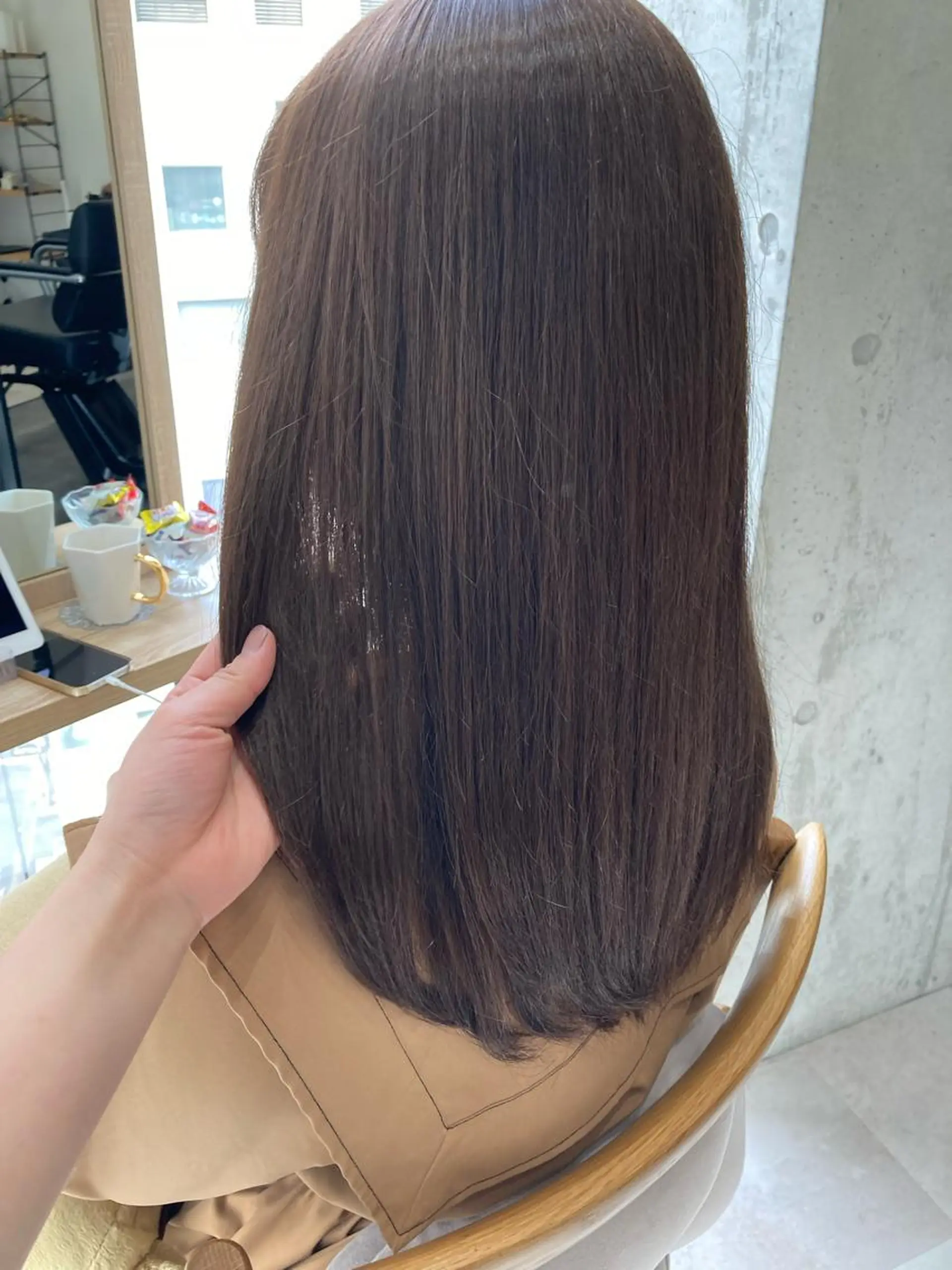 セミロング カット ヘアカラー トリートメント ✨色持ちの良い艶 カラー✨蟹江真世のヘアスタイル