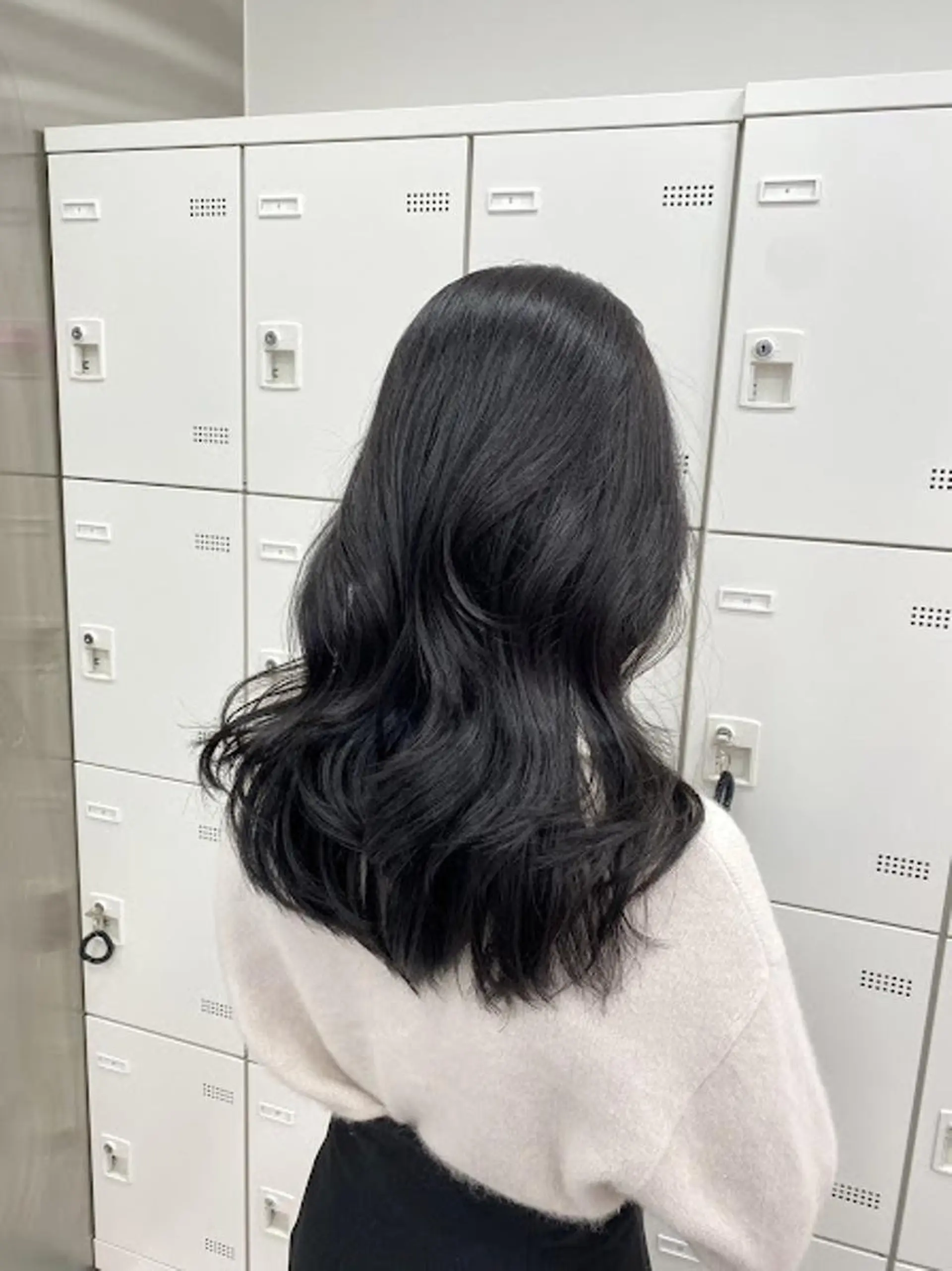 カラー 🪞official FRUITS渋谷🩰のヘアスタイル