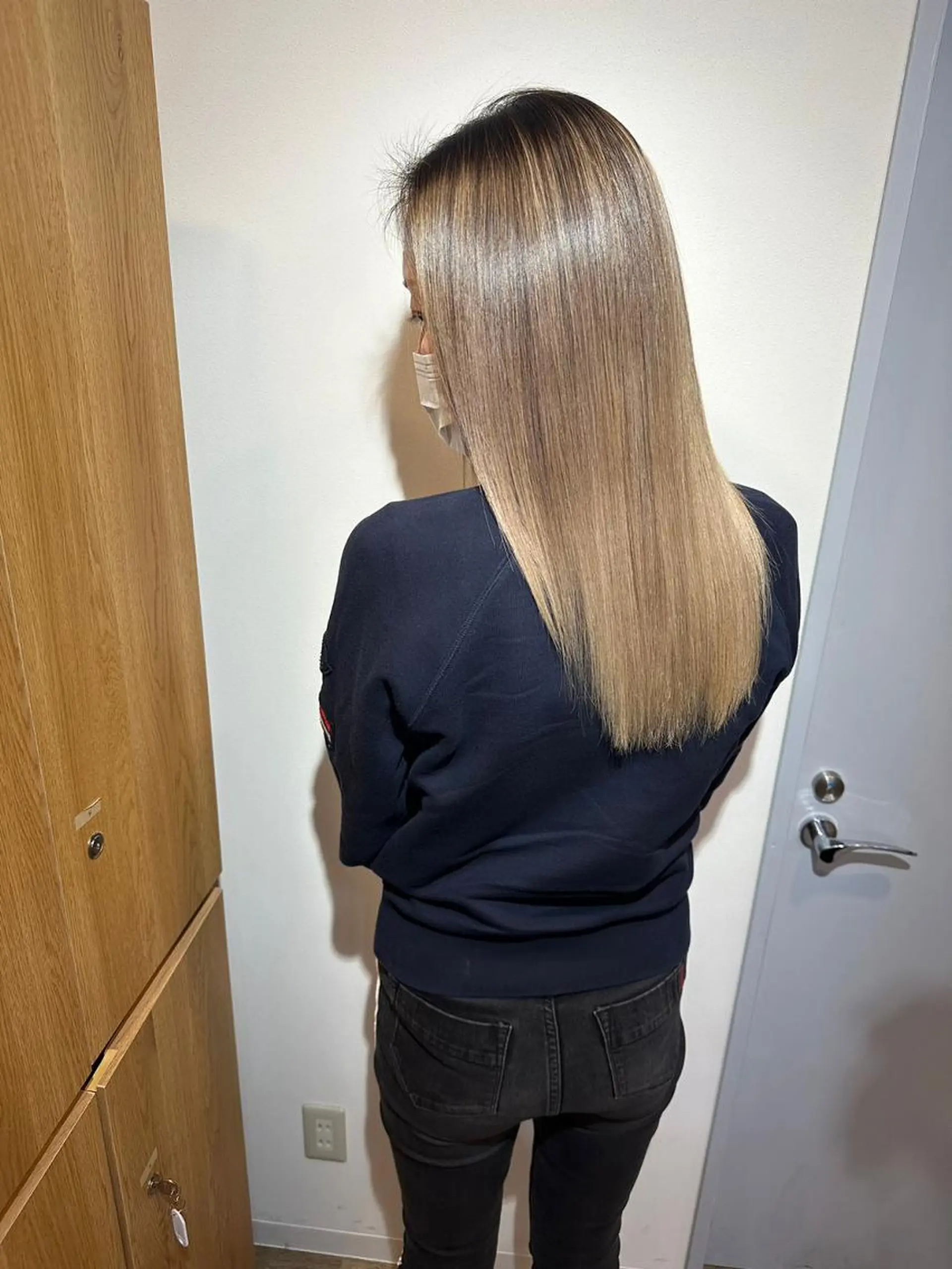 ロング カット 縮毛矯正 kiy by ioeのヘアスタイル