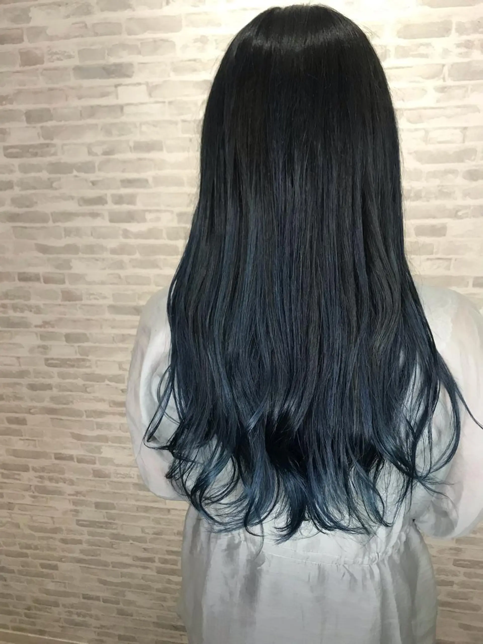 セミロング カラー ヘアカラー 平田 怜のヘアスタイル