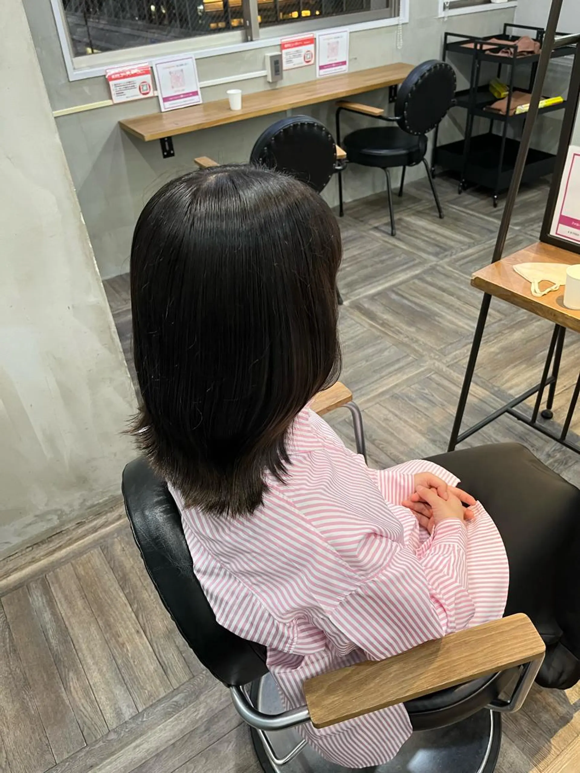 ミディアム 村本 優依のヘアスタイル