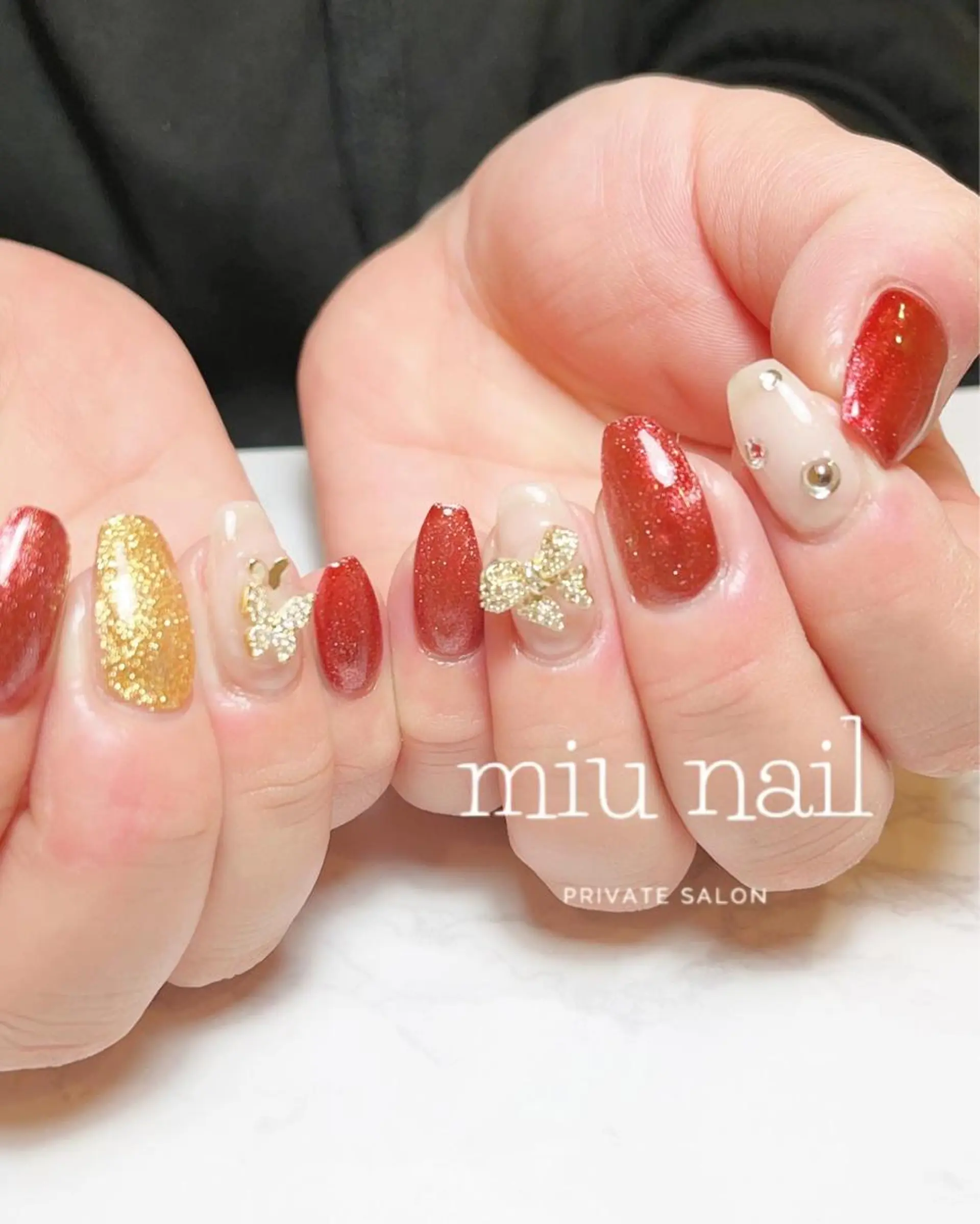 ネイル 杉本 孝美のネイルデザイン