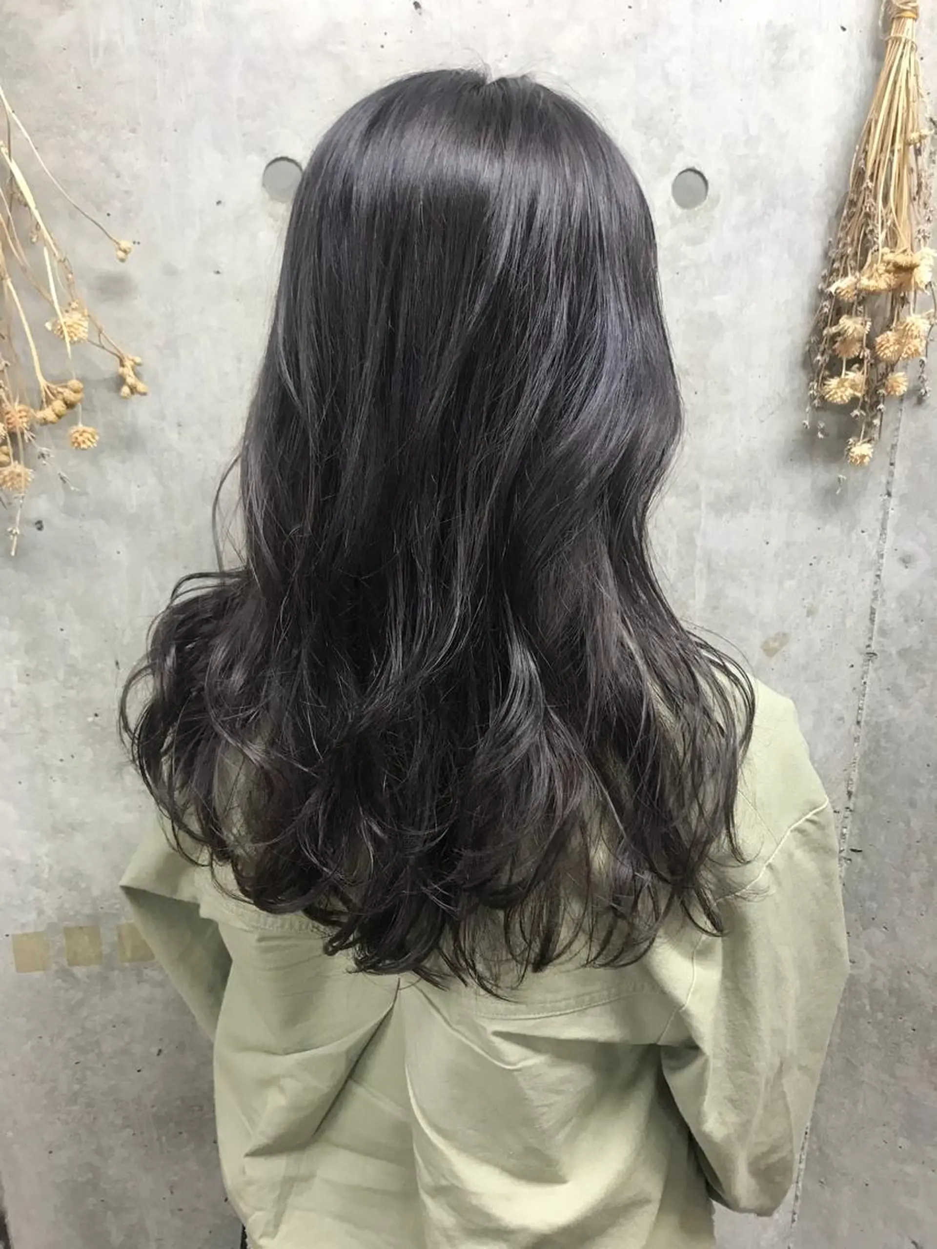 ロング カラー ヘアアレンジ アッシュ 透明感カラー イルミナカラー パープルカラー Satsuki ✂︎♡のヘアスタイル