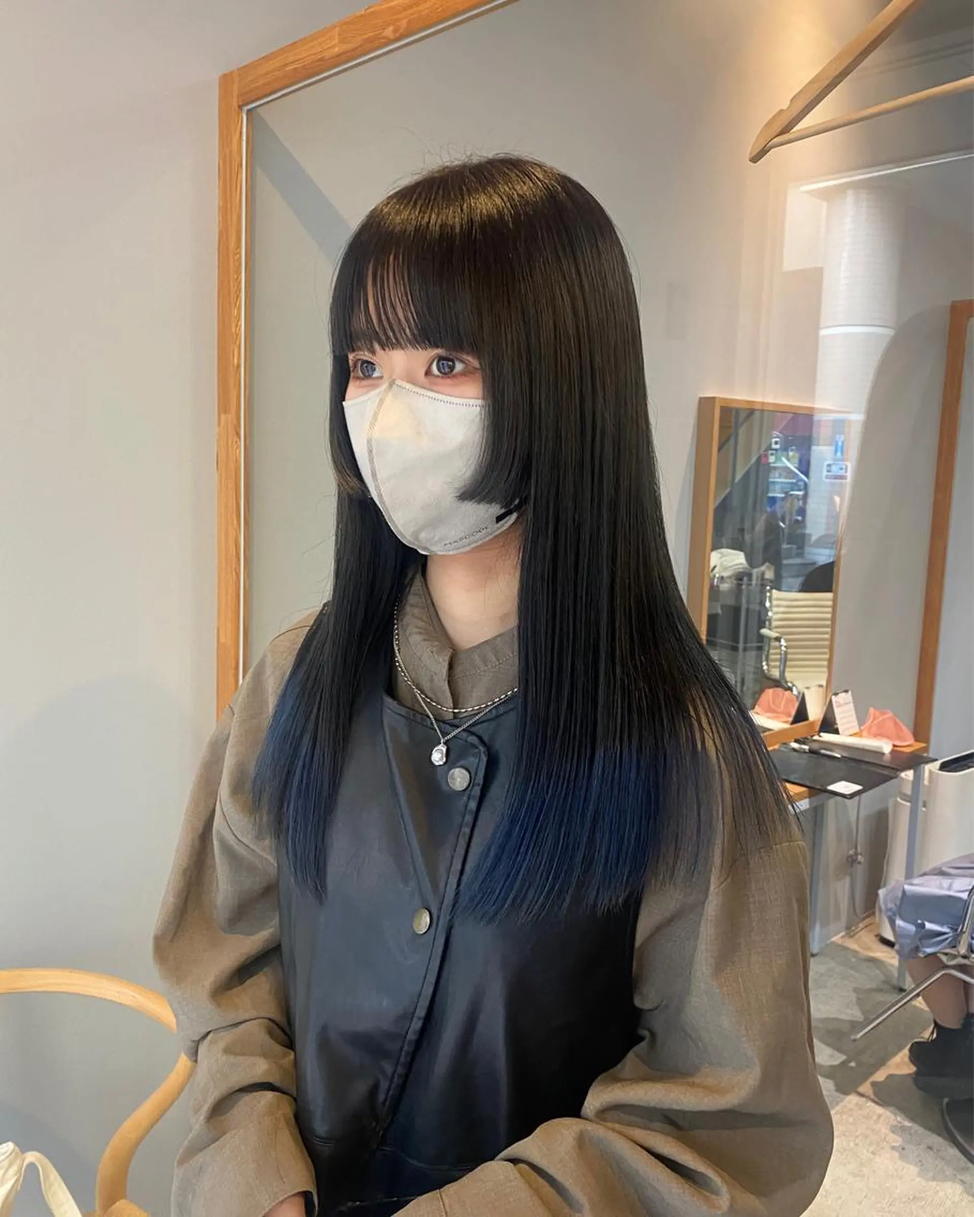 ロング shiga mariaのヘアスタイル