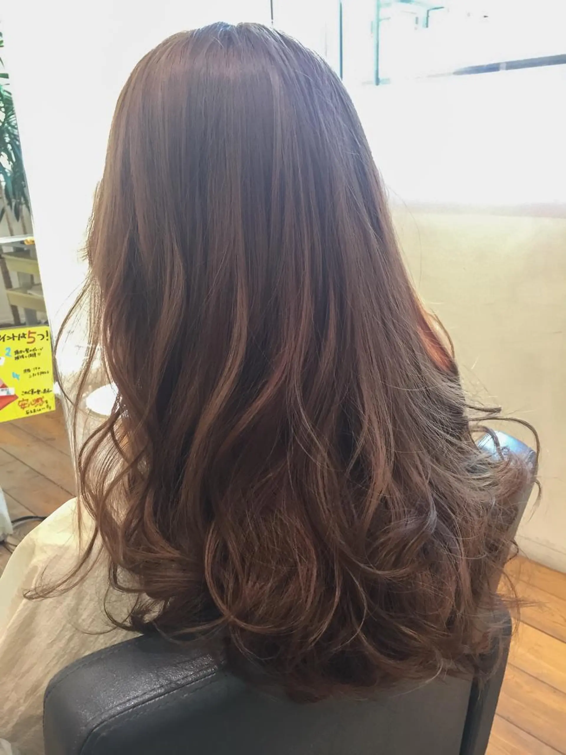 ミディアム セミロング ロング カラー ベージュカラー 透明感カラー ハイライトカラー オレンジ 外国人風カラー 江上拓郎/ショート /酸性ストレートのヘアスタイル