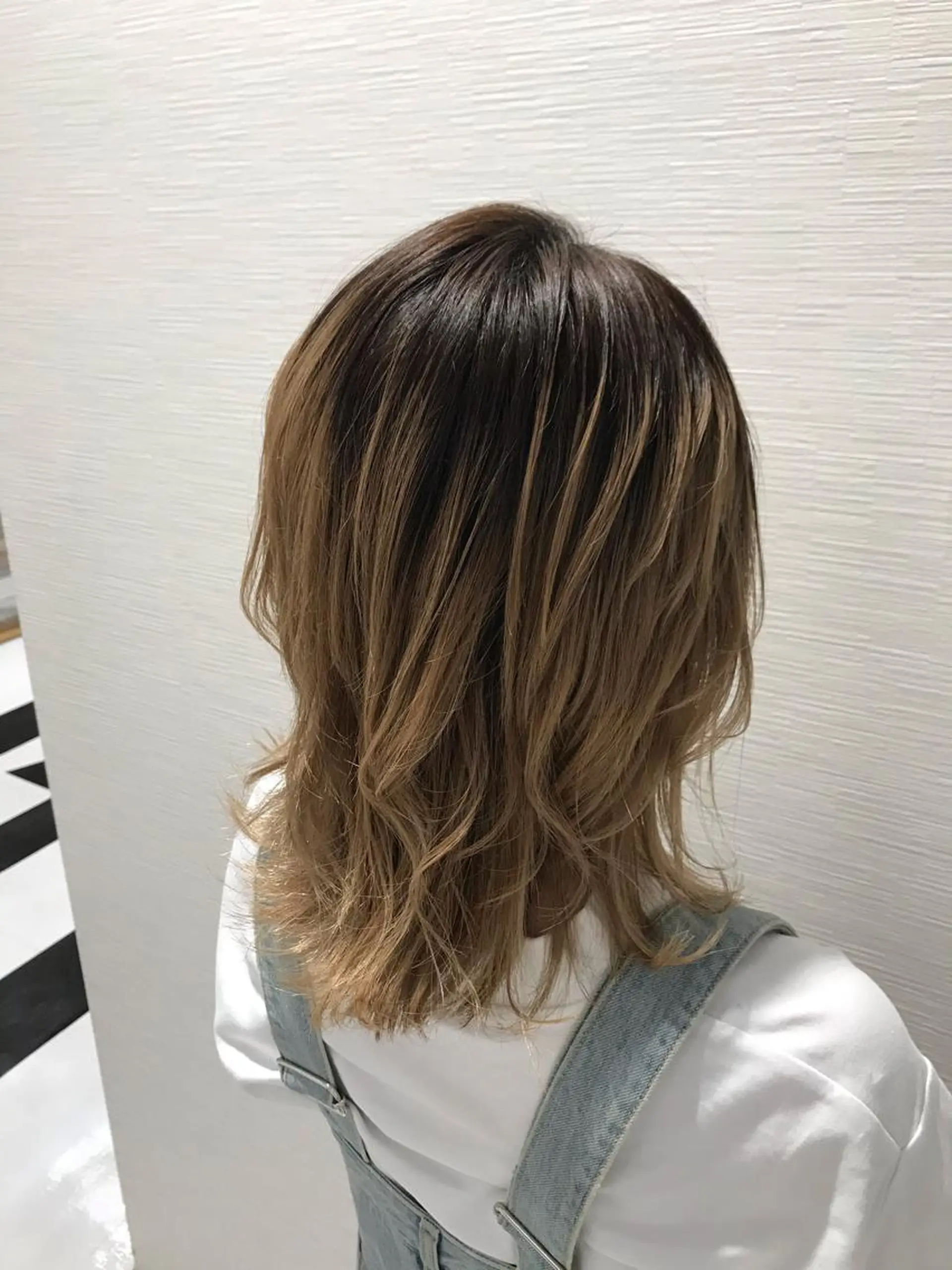 ミディアム レイヤーカット ウルフカット 【東北メンズヘア1 位受賞🥇】本間祐太のヘアスタイル