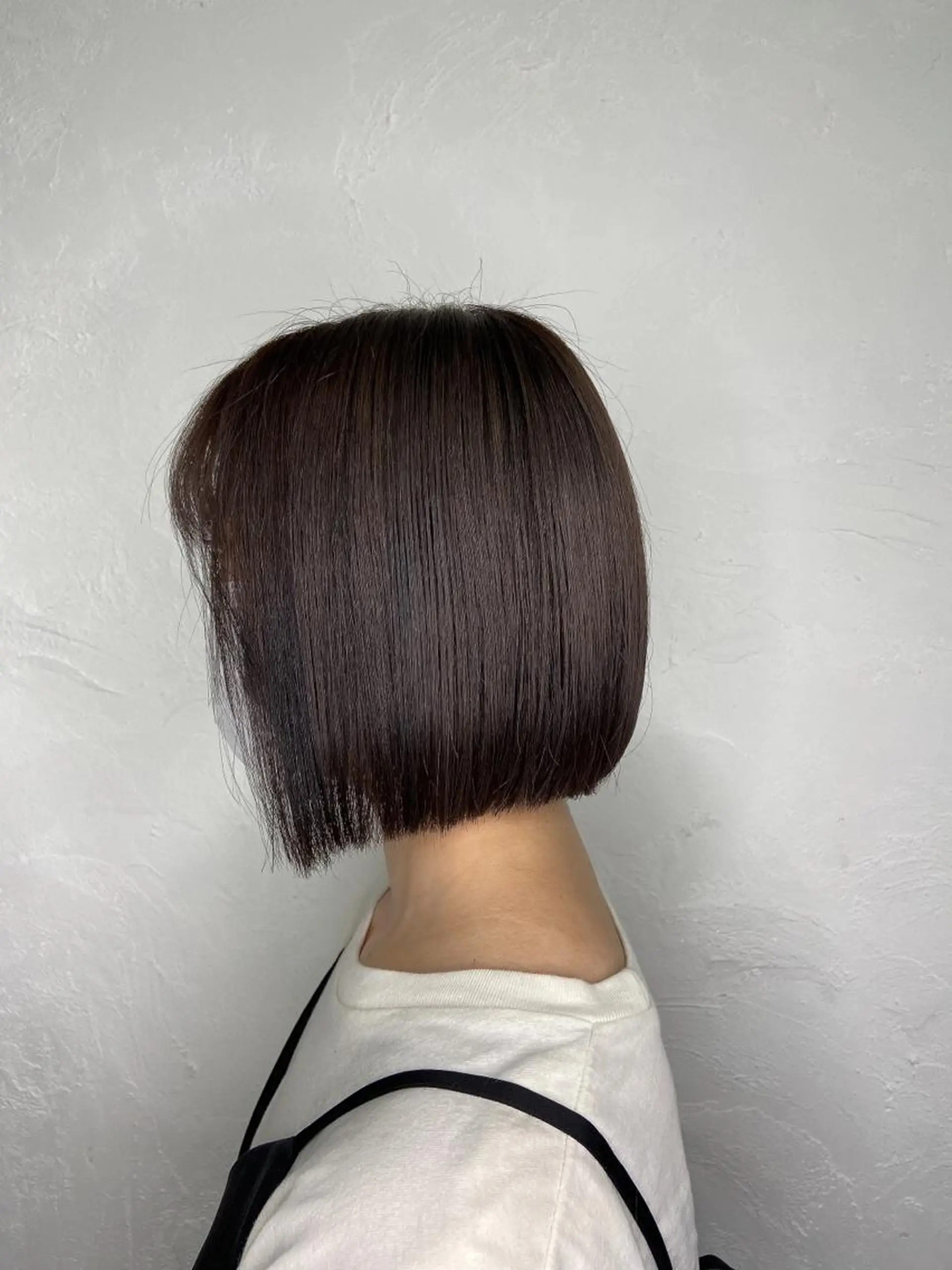 ショート ボブ カット ヘアカラー トリートメント 大良 彩水のヘアスタイル