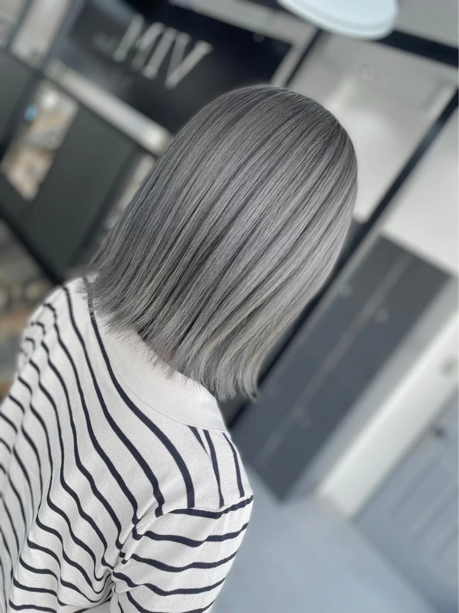 ショート カラー ヘアアレンジ シルバー ホワイトシルバー VIM hairおもろまち店のヘアスタイル