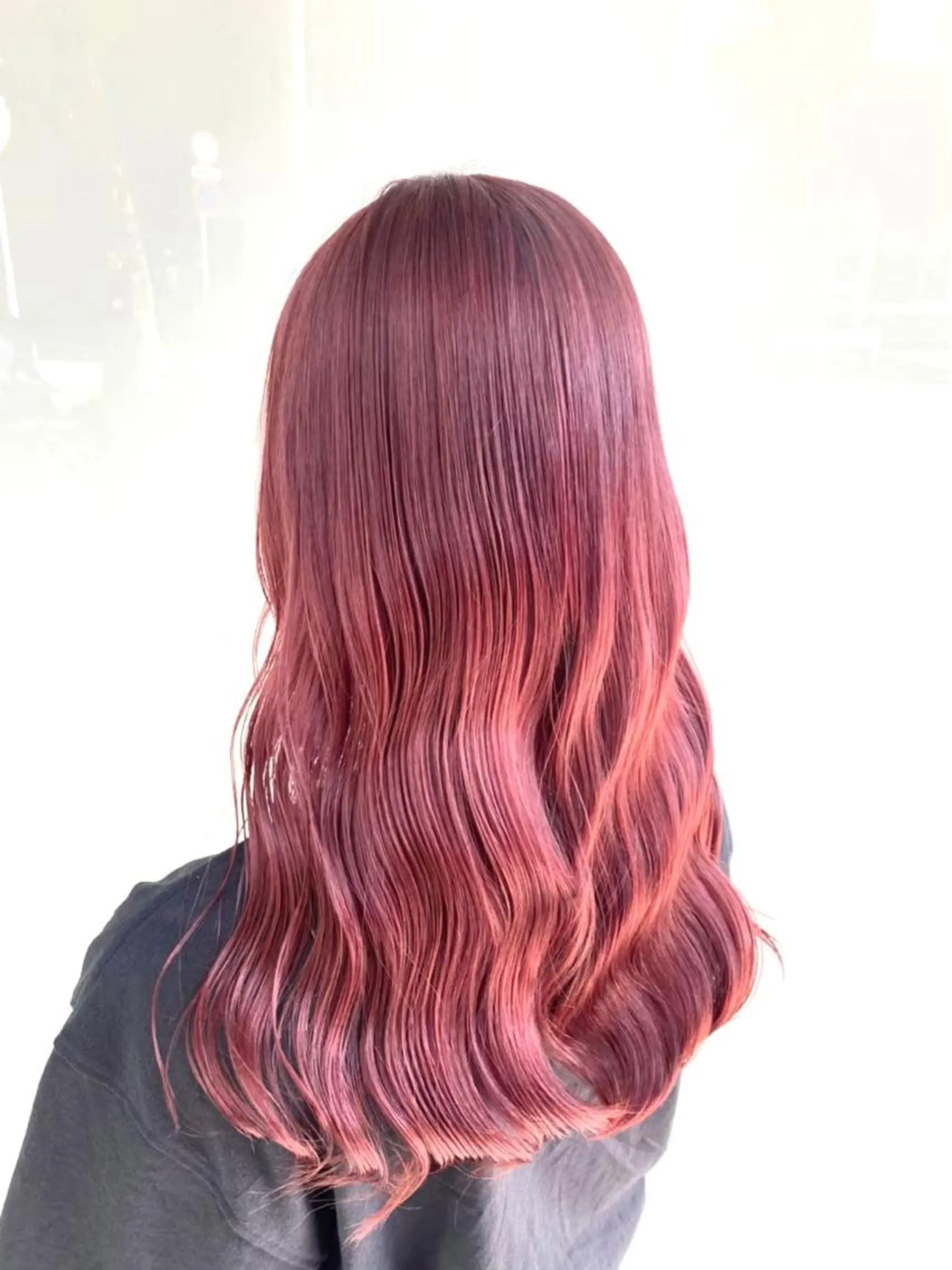 ロング 韓国透明感カラー🌀 yuukiのヘアスタイル