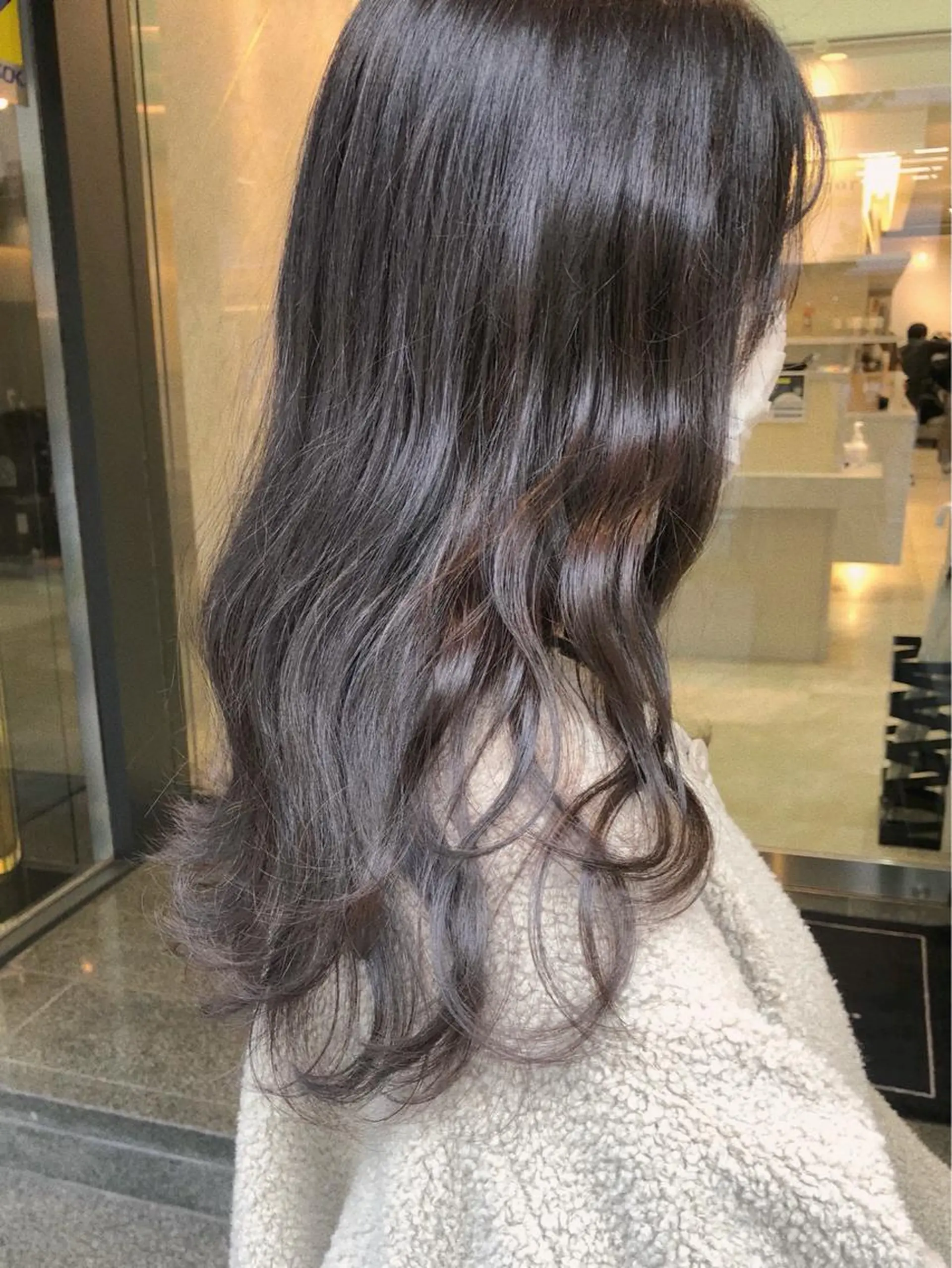 セミロング カラー 長井 徹行のヘアスタイル