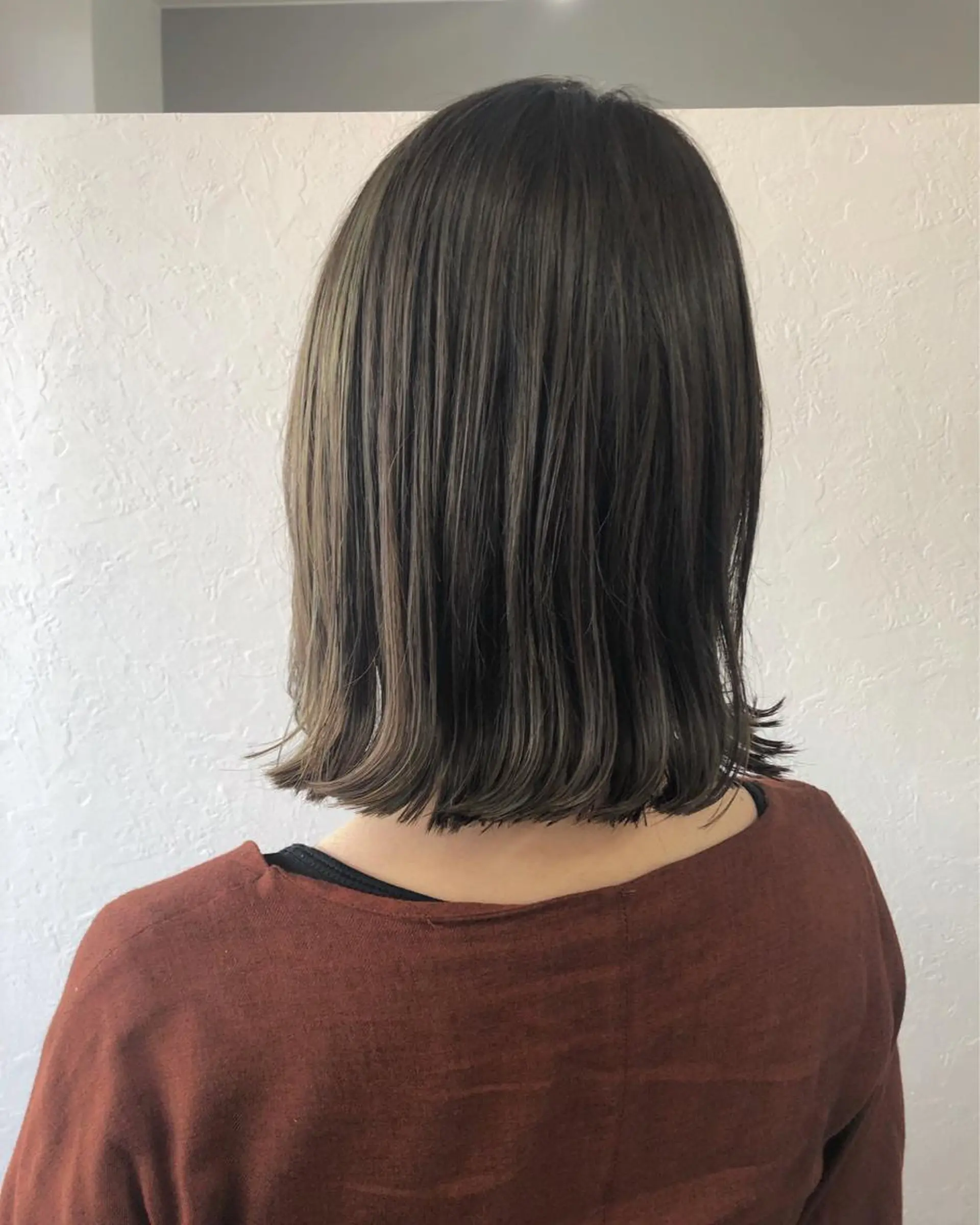 ミディアム 遠藤 和美のヘアスタイル