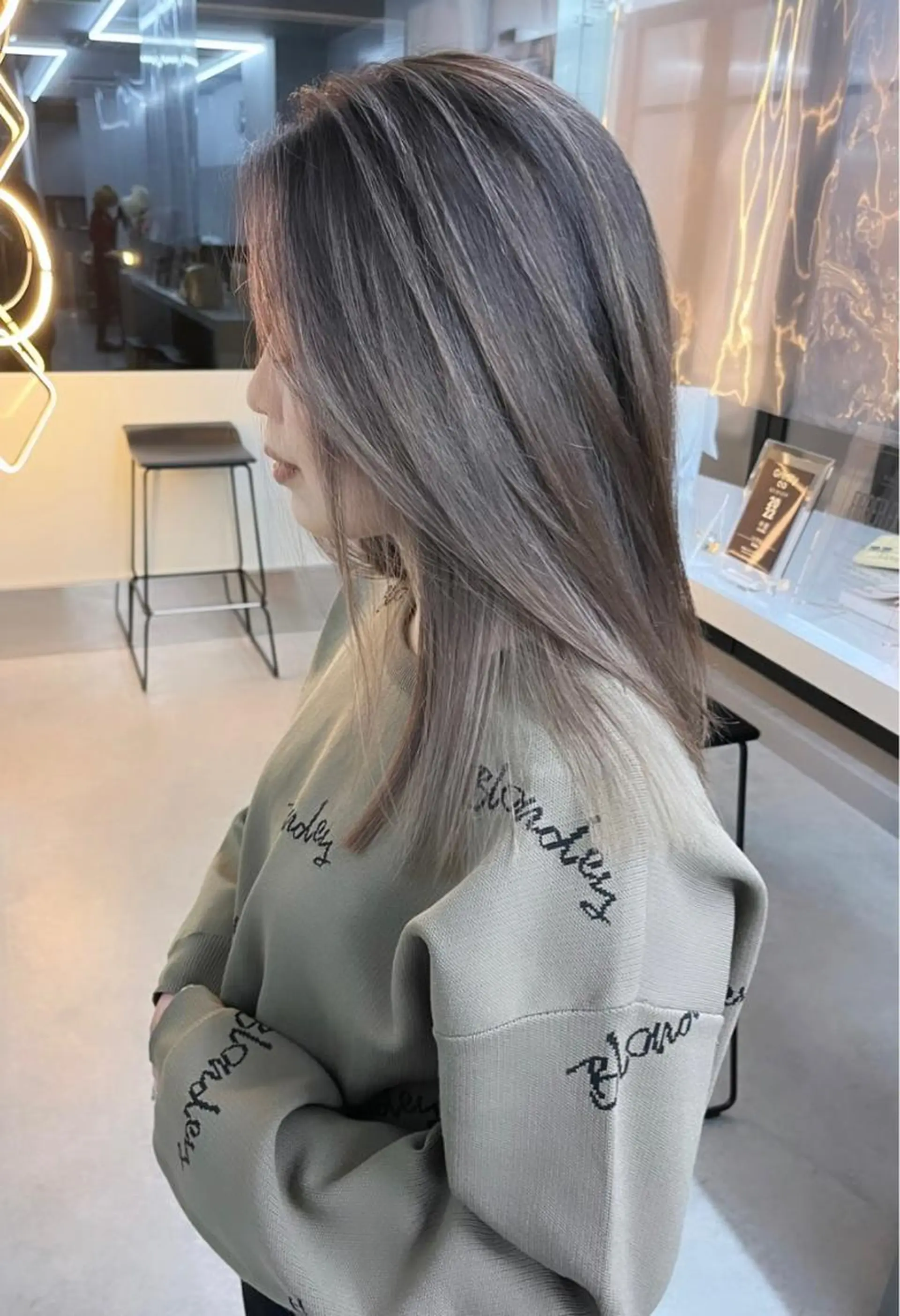 ミディアム fuuka/ ハイトーン/海外ヘアのヘアスタイル