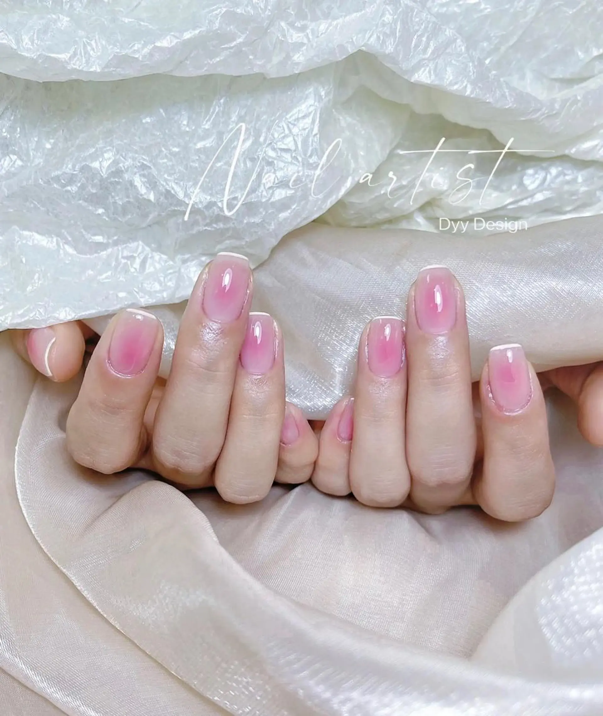 セミロング カラー パーマ ヘアアレンジ キッズ ネイル マツエク・マツパ アイブロウ Mona【パラジェル ・長さ出し専門店】のネイルデザイン