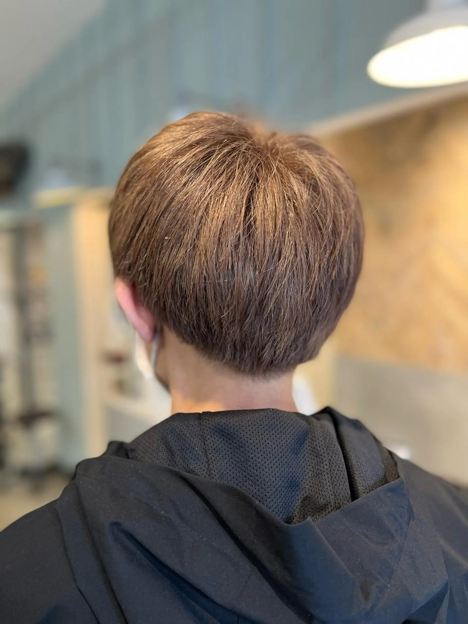 カラー メンズ 長谷川 麻衣子のヘアスタイル