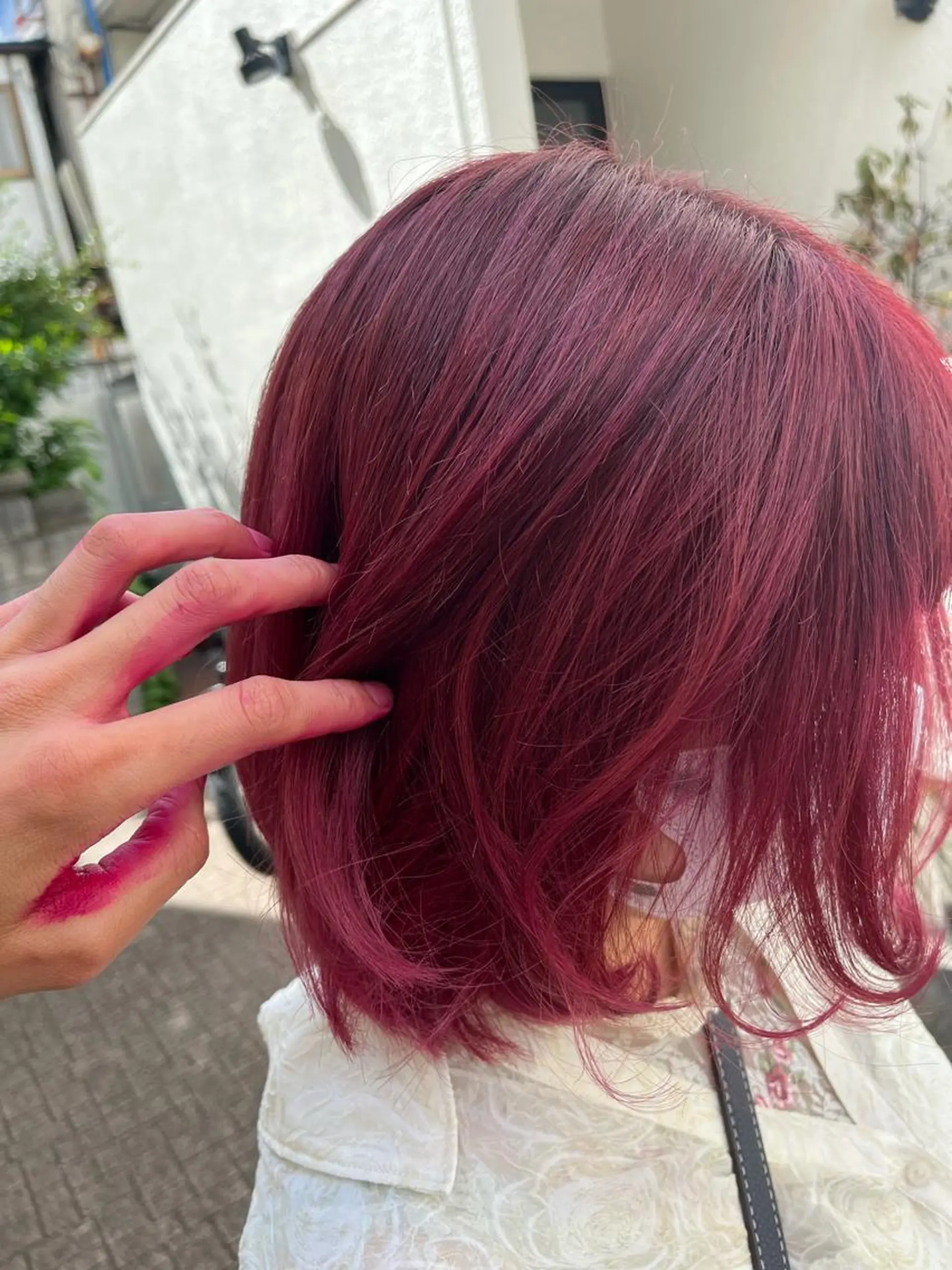 ミディアム カラー ショートボブ ボブレイヤー アッシュ バレイヤージュ ミストバング カット ヘアカラー トリートメント 原宿サロン代表 デザインカラー伊藤卓のヘアスタイル