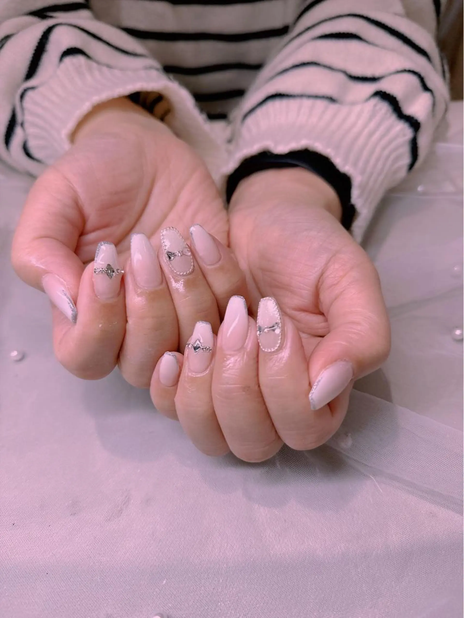 ネイル 美爪パラジェル導入店 Sunnilyのネイルデザイン