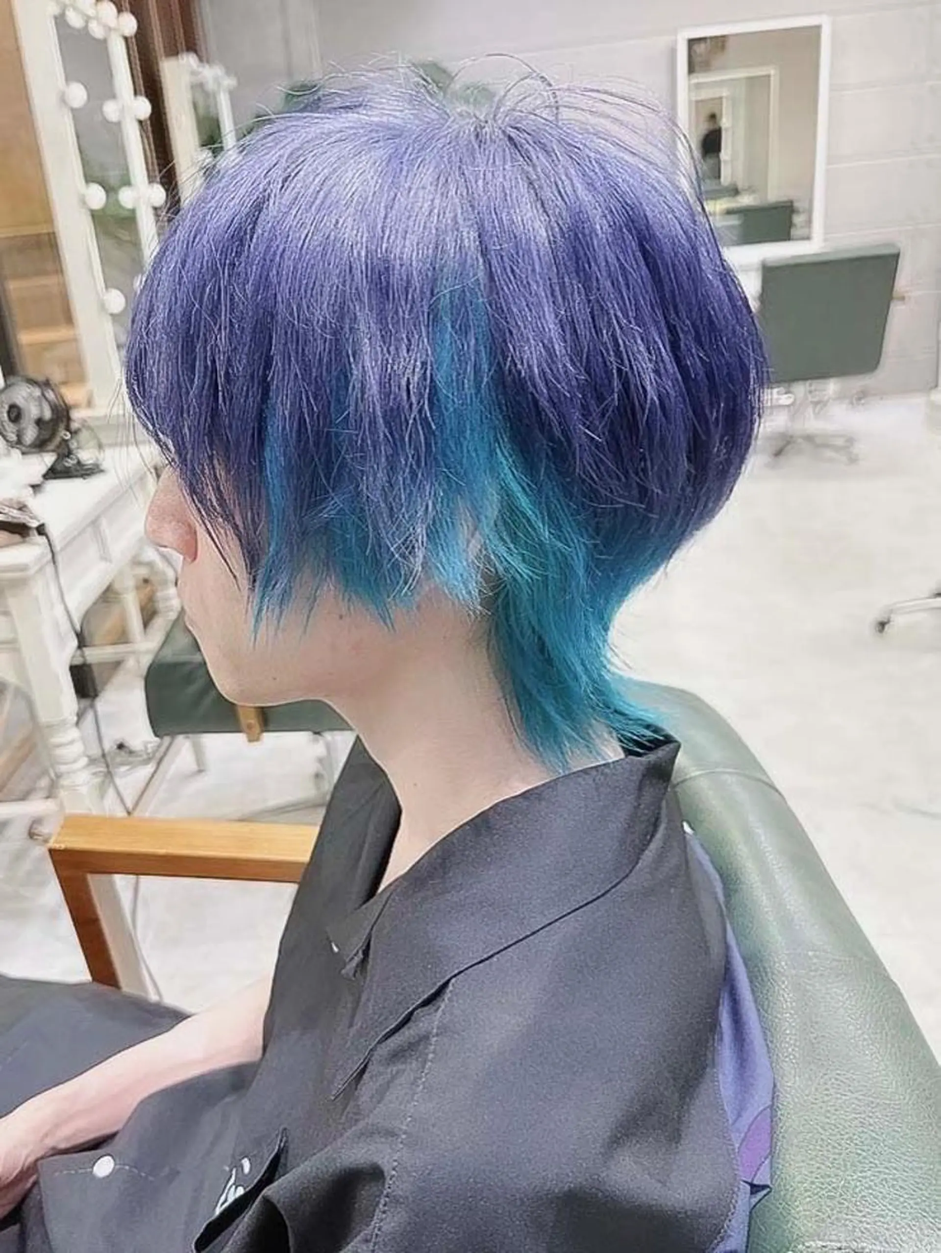 メンズ カラー メンズブリーチ メンズハイトーン メンズインナーカラー メンズウルフカット ブリーチ DAYS Men’sのヘアスタイル