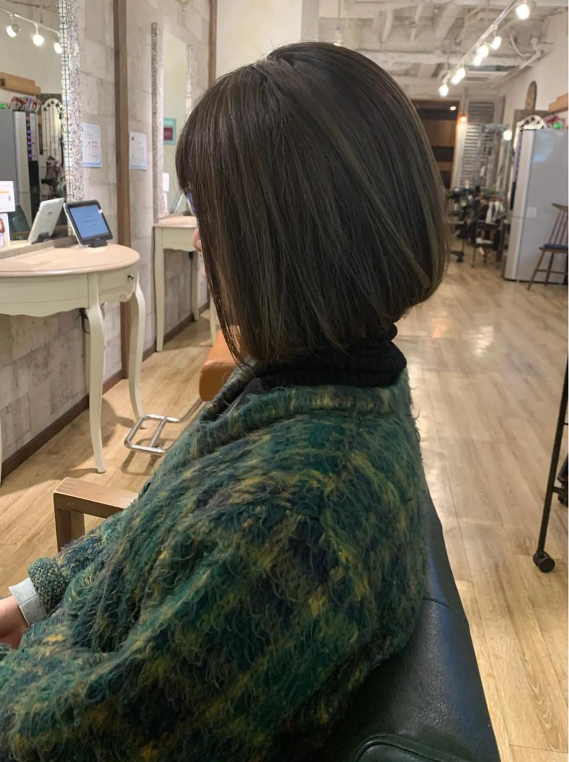 ショート カラー アッシュ ベージュカラー 透明感カラー ハイライトカラー ハイライト カット ヘアカラー 田村和範/似合わせ カラー/髪質改善のヘアスタイル