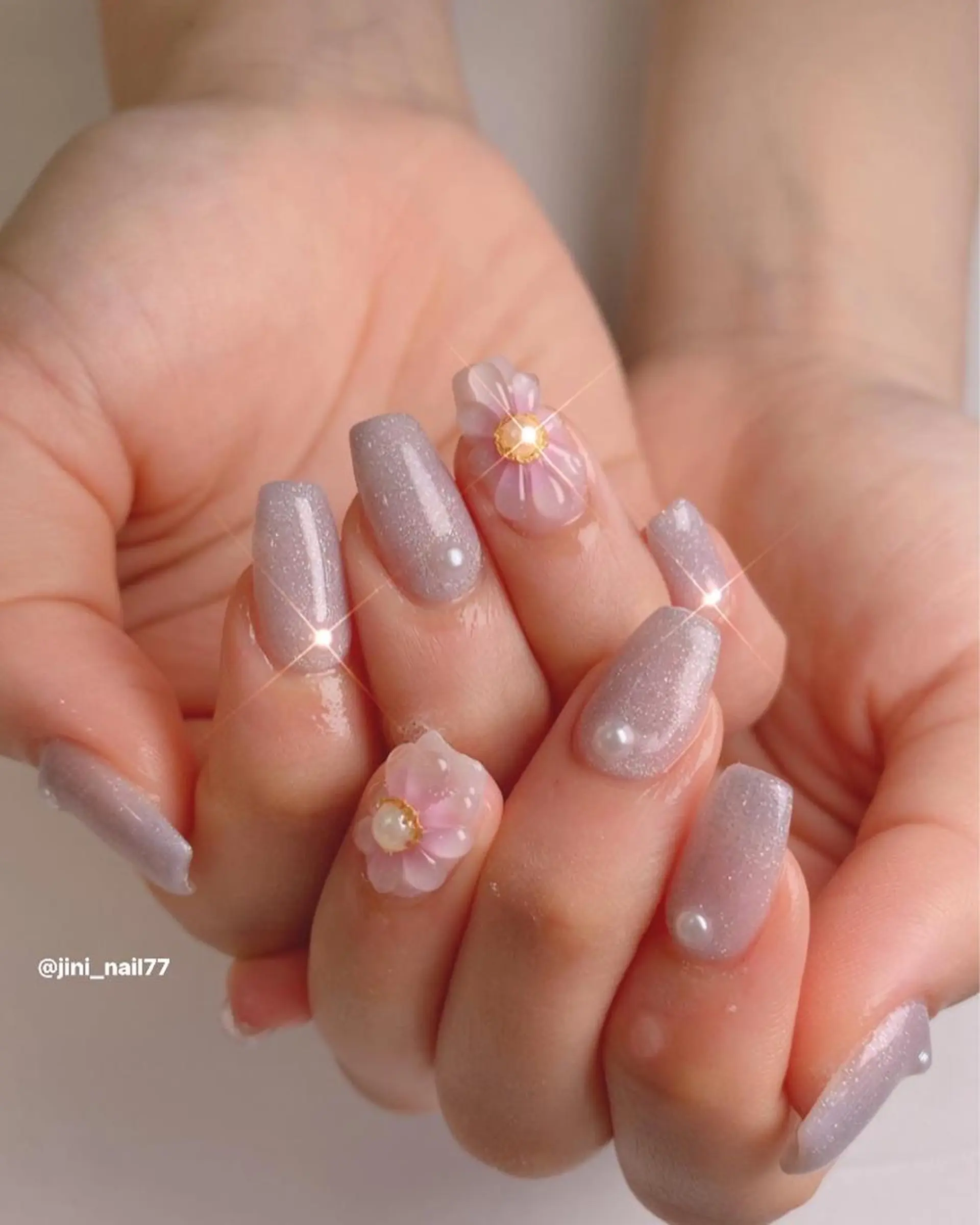 ネイル JINI NAIL所属・ジニ ネイルのネイルデザイン