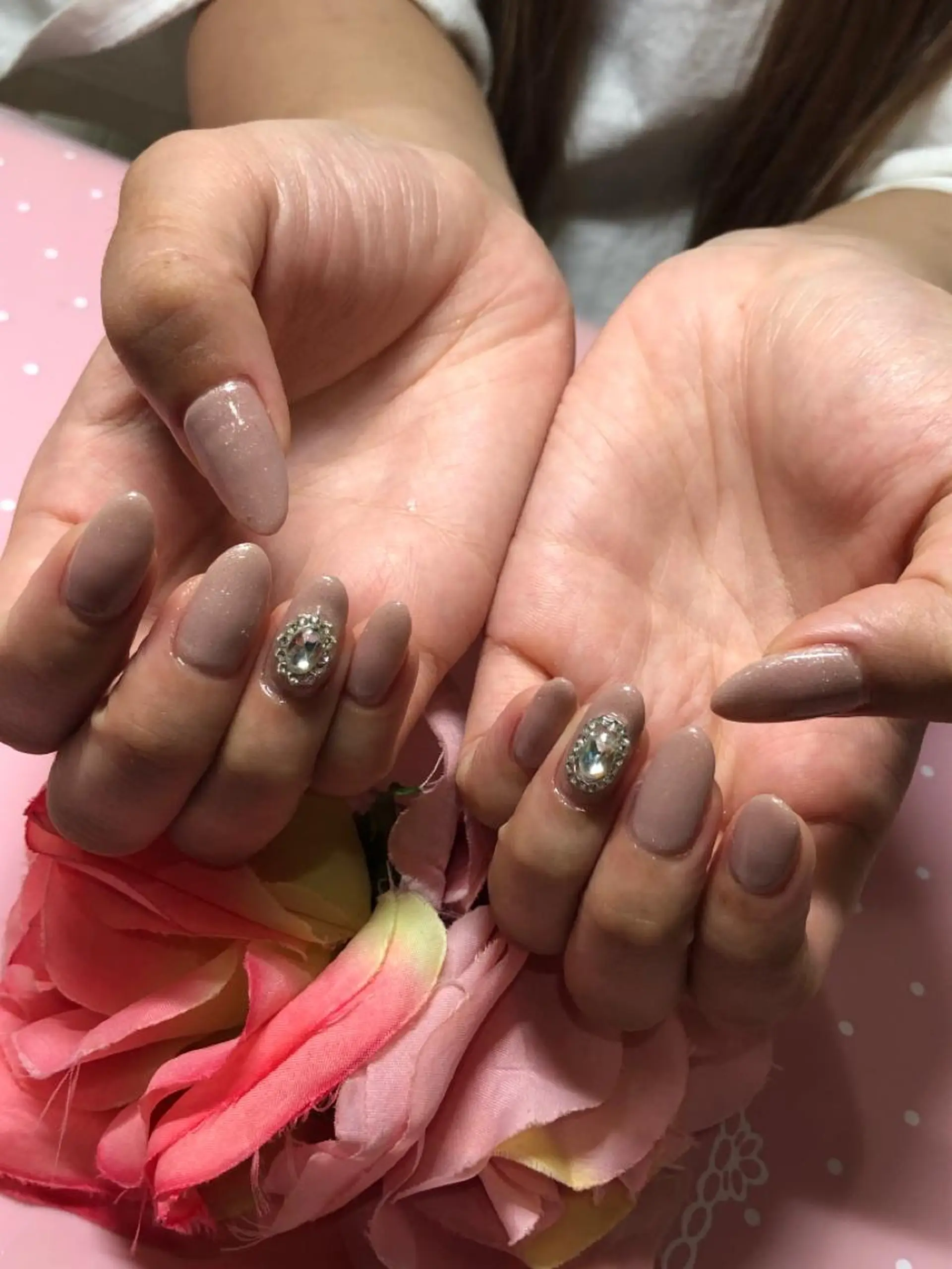ミディアム ネイル ハンドネイル 《LB》ラブリエ Nail&eyeのマツエク・マツパデザイン