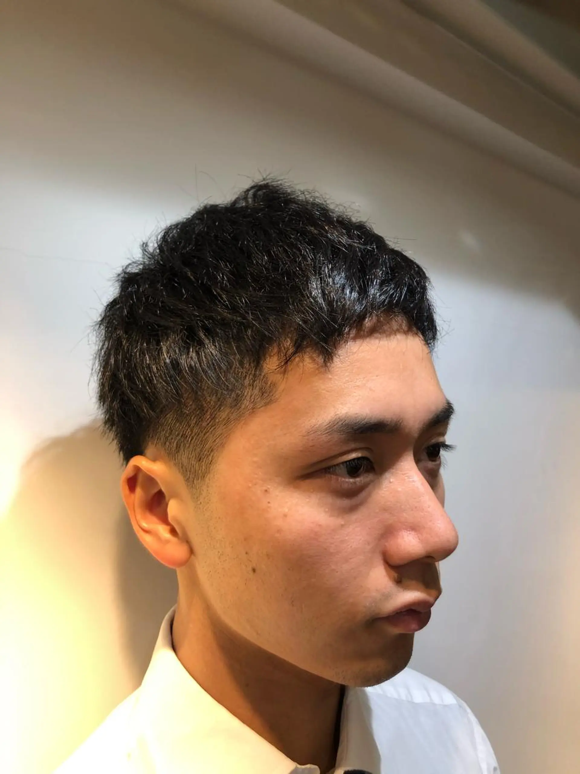 ショート くせ毛 KEEN creative hare所属・刈り上げの あおきさんのヘアスタイル