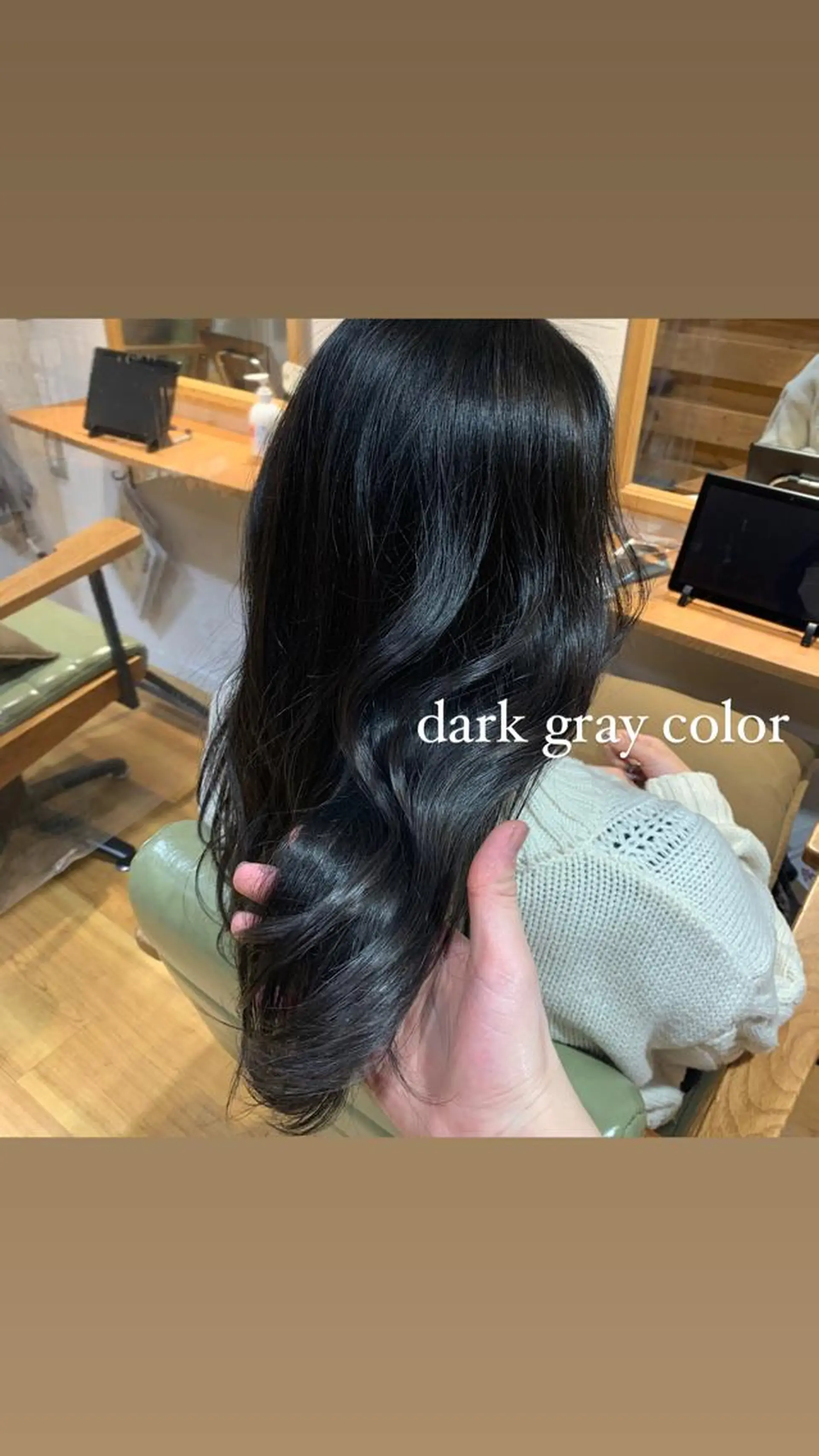 ロング カラー 透明感カラー ダークグレー カット ヘアカラー トリートメント little 小濱彰太のヘアスタイル