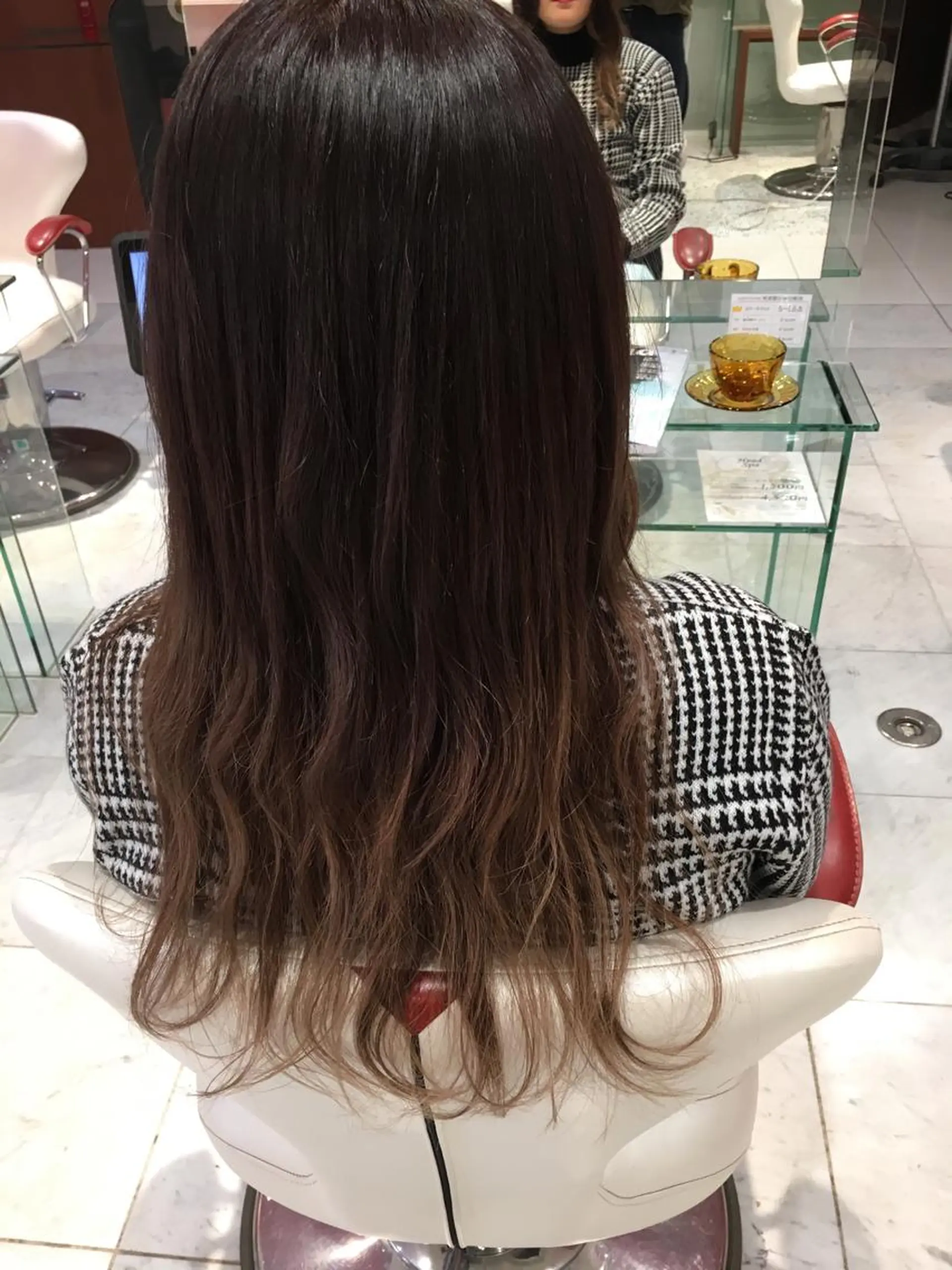 カラー グラデーションカラー yaya✂︎ 美髪/艶カラーのヘアスタイル