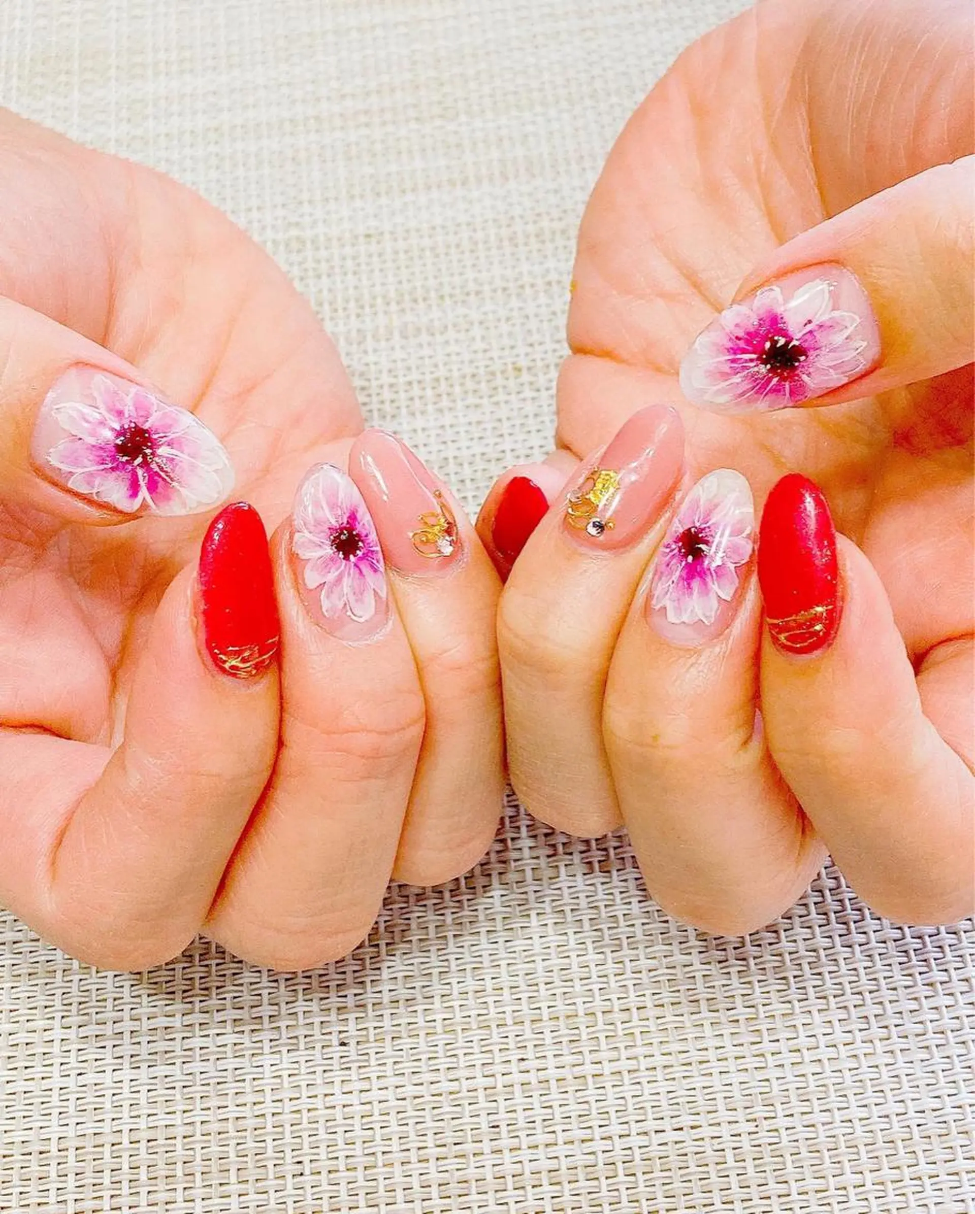 ネイル フラワーネイル ハンドネイル NailSalon liberのネイルデザイン