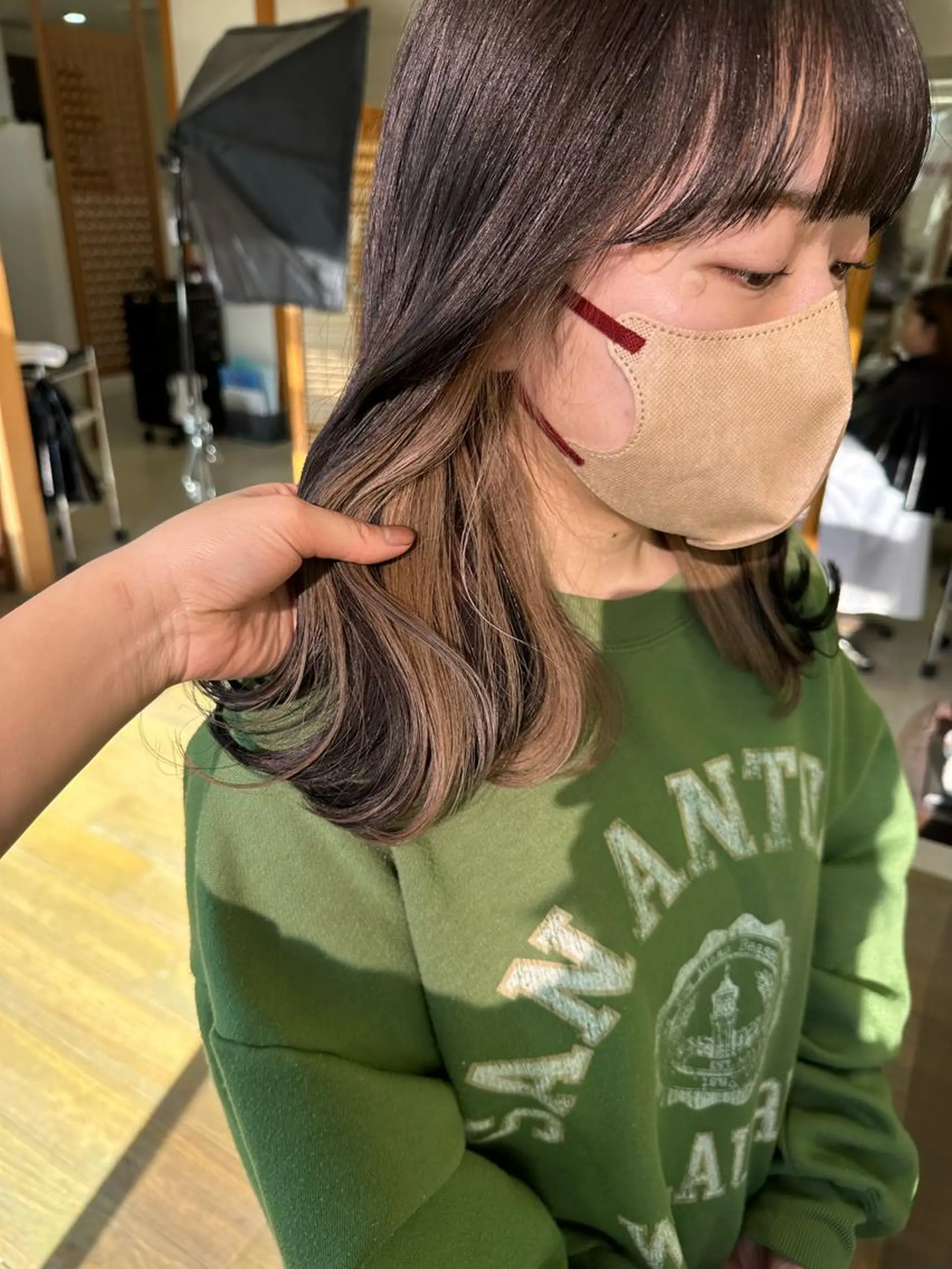 ミディアム カラー カット ヘアカラー トリートメント peg.hair所属・ブリーチカラー🫧 森　凪沙のヘアスタイル