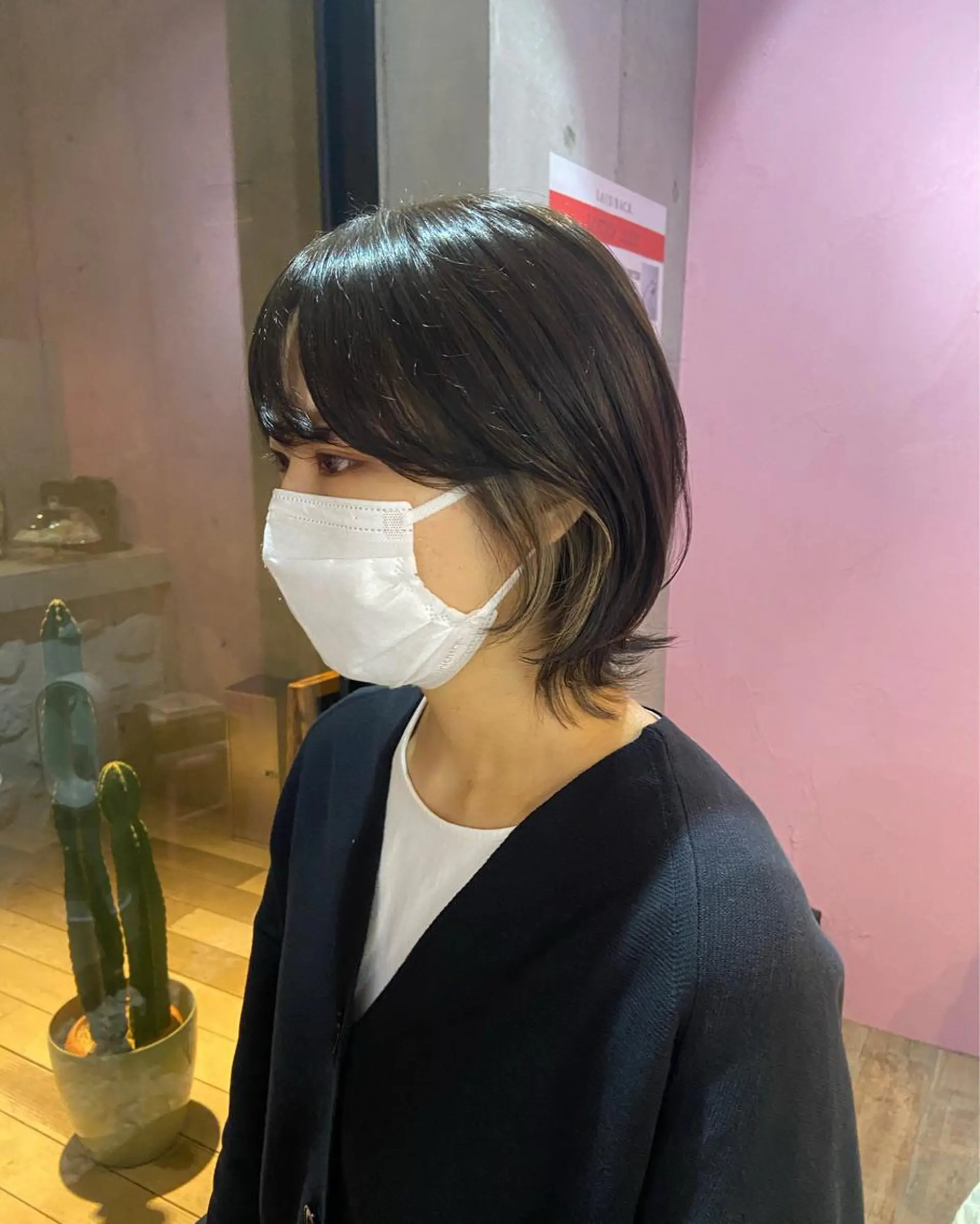 ショート カラー バレイヤージュ ブリーチ デザインカラー イヤリングカラー ハイライトカラー 艶感透明感カラー🤍 hinaのヘアスタイル