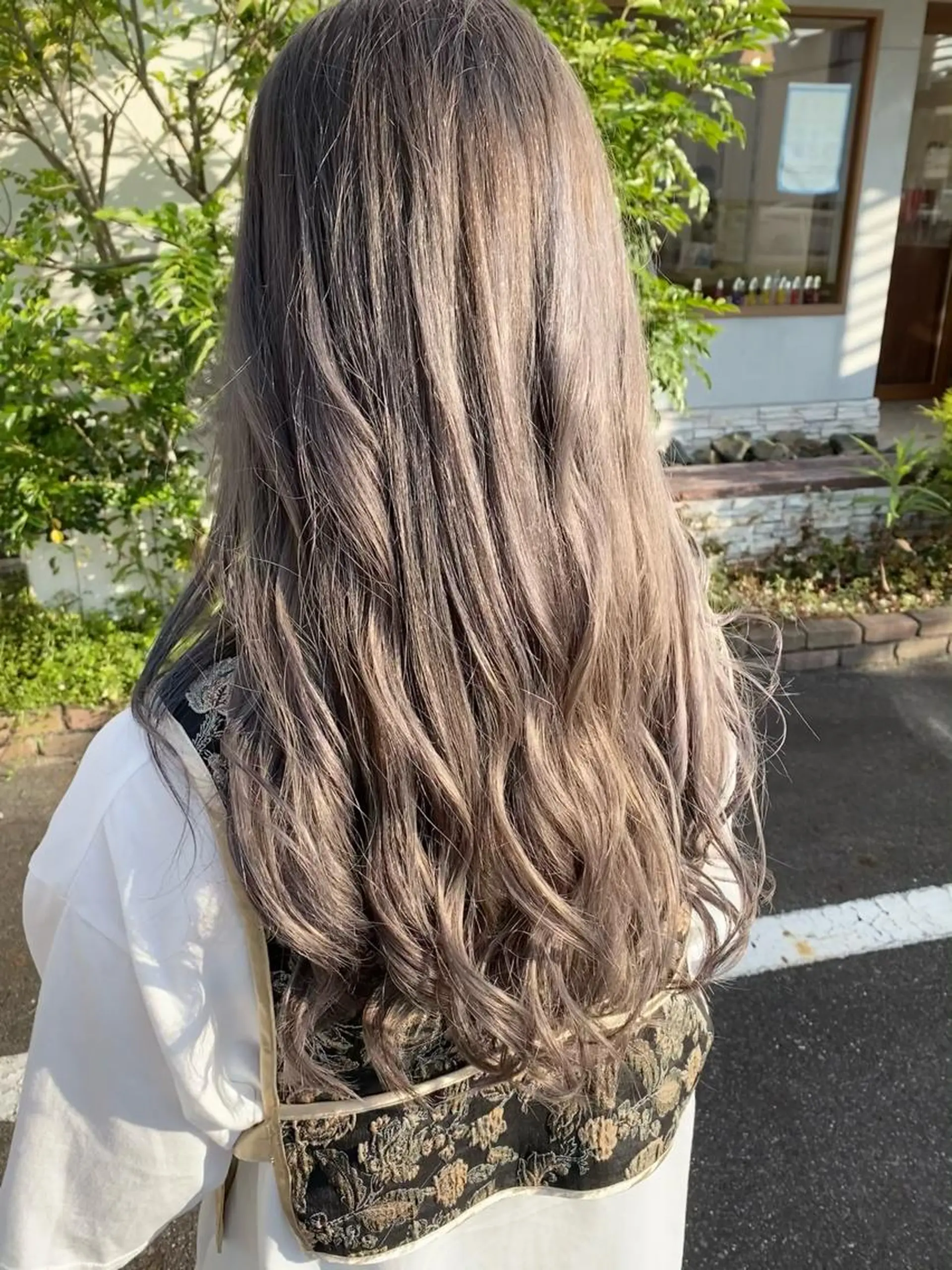カラー SALOWIN栄 高須大貴のヘアスタイル