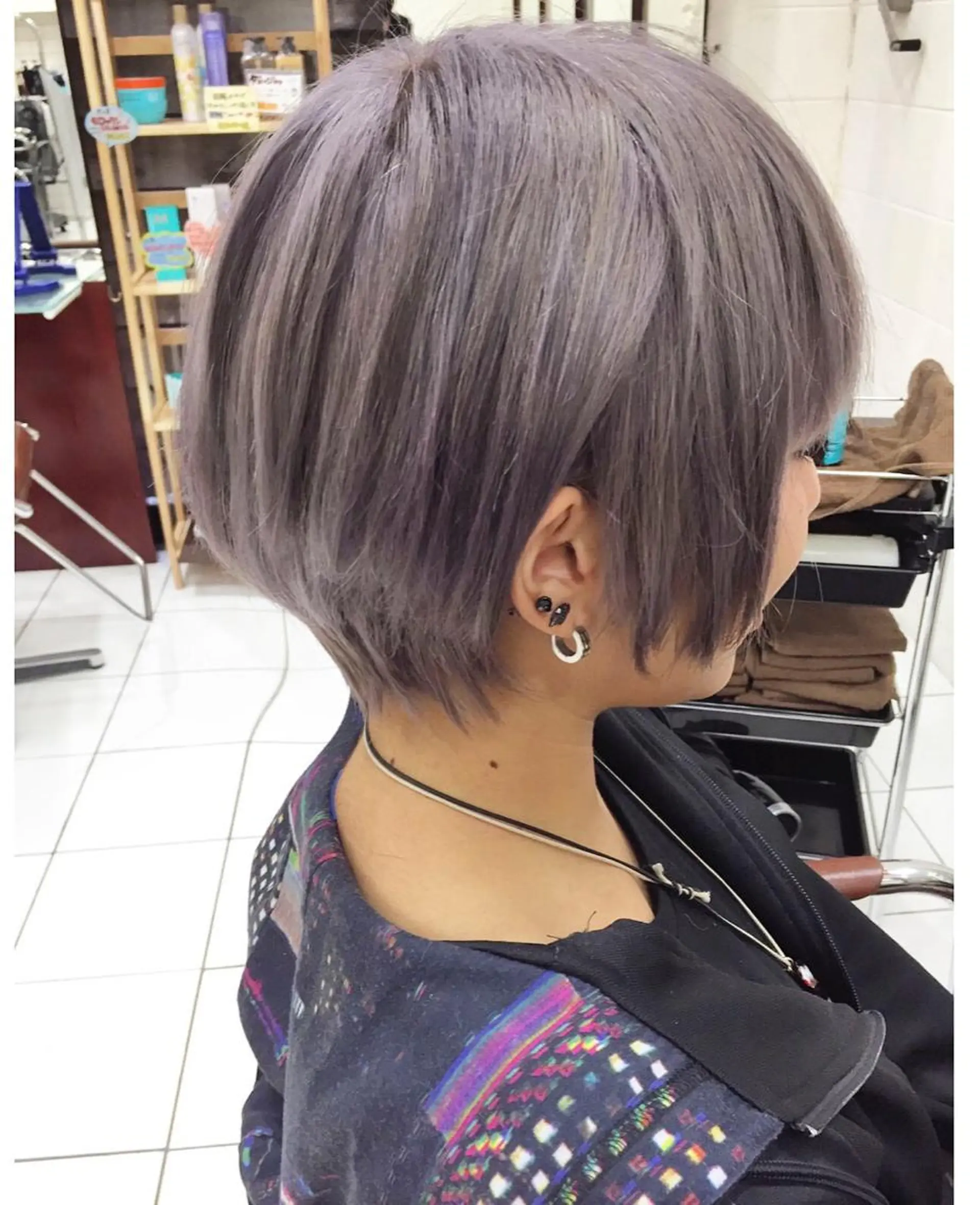 ショート カラー モテ髪透明感❤️ デイズヘアカラーのヘアスタイル