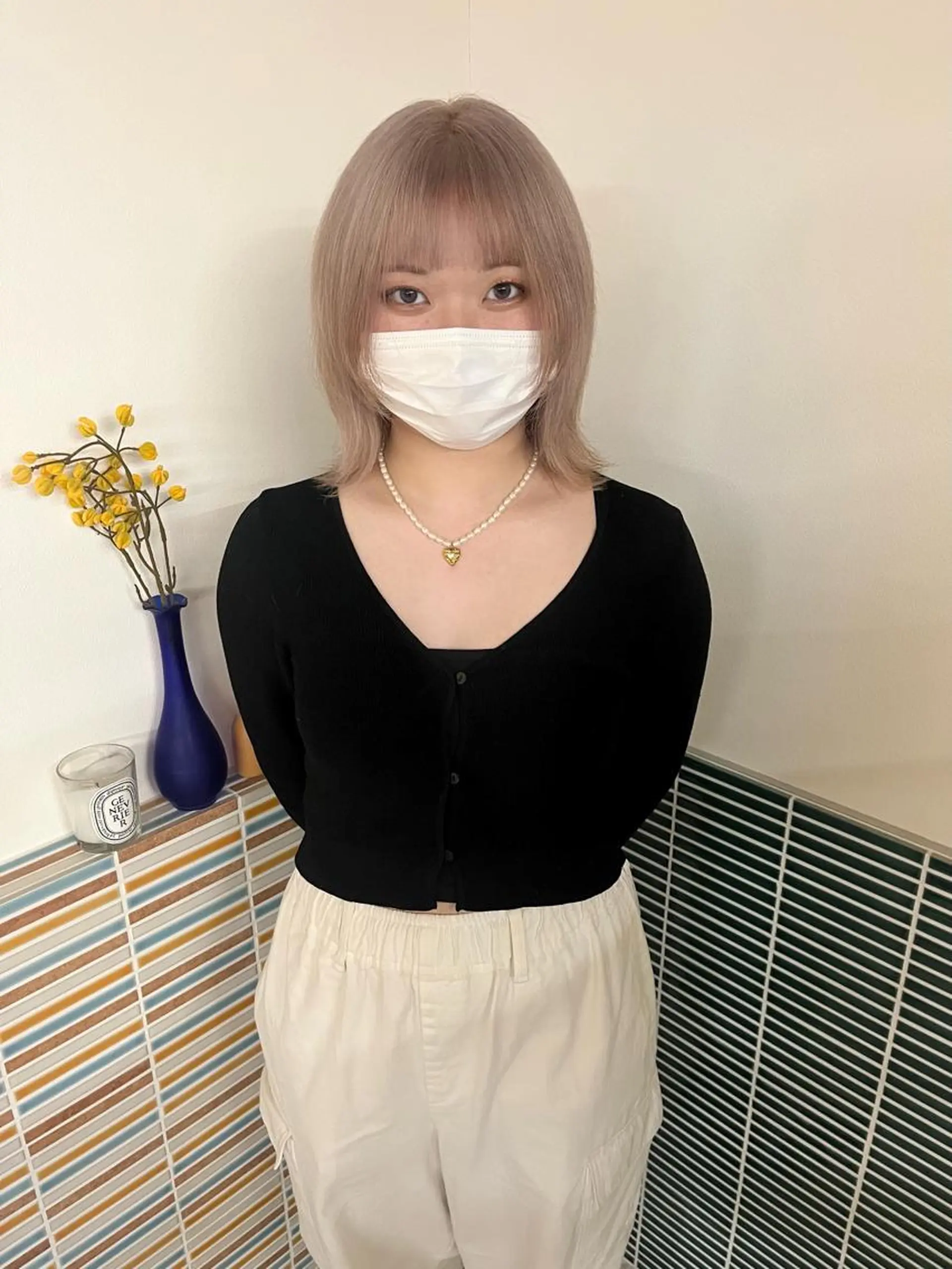 ミディアム カラー ベージュカラー ブリーチ ホワイトベージュ ヘアカラー トリートメント 🩷ハイトーン透明感 レイヤー🩷ユリカのヘアスタイル