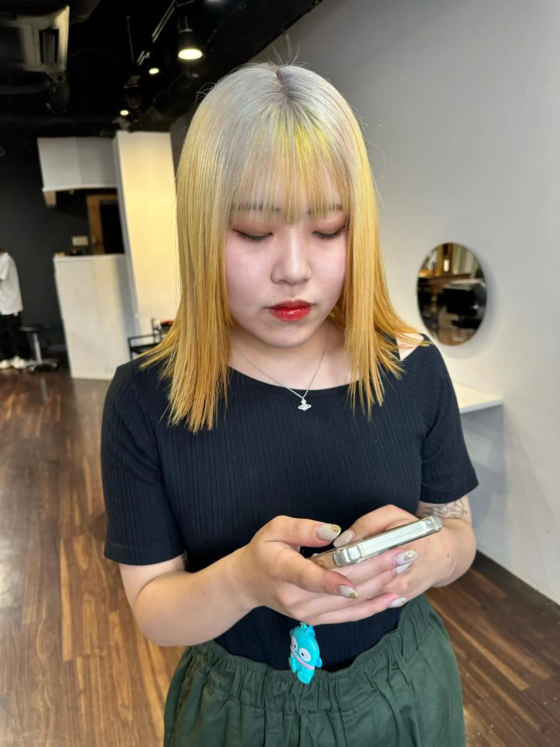 ロング カラー アディクシーカラー ブリーチ ケアブリーチ デザインカラー ハイトーンカラー ワンホン/エクステ ケラチン/Kaitoのヘアスタイル