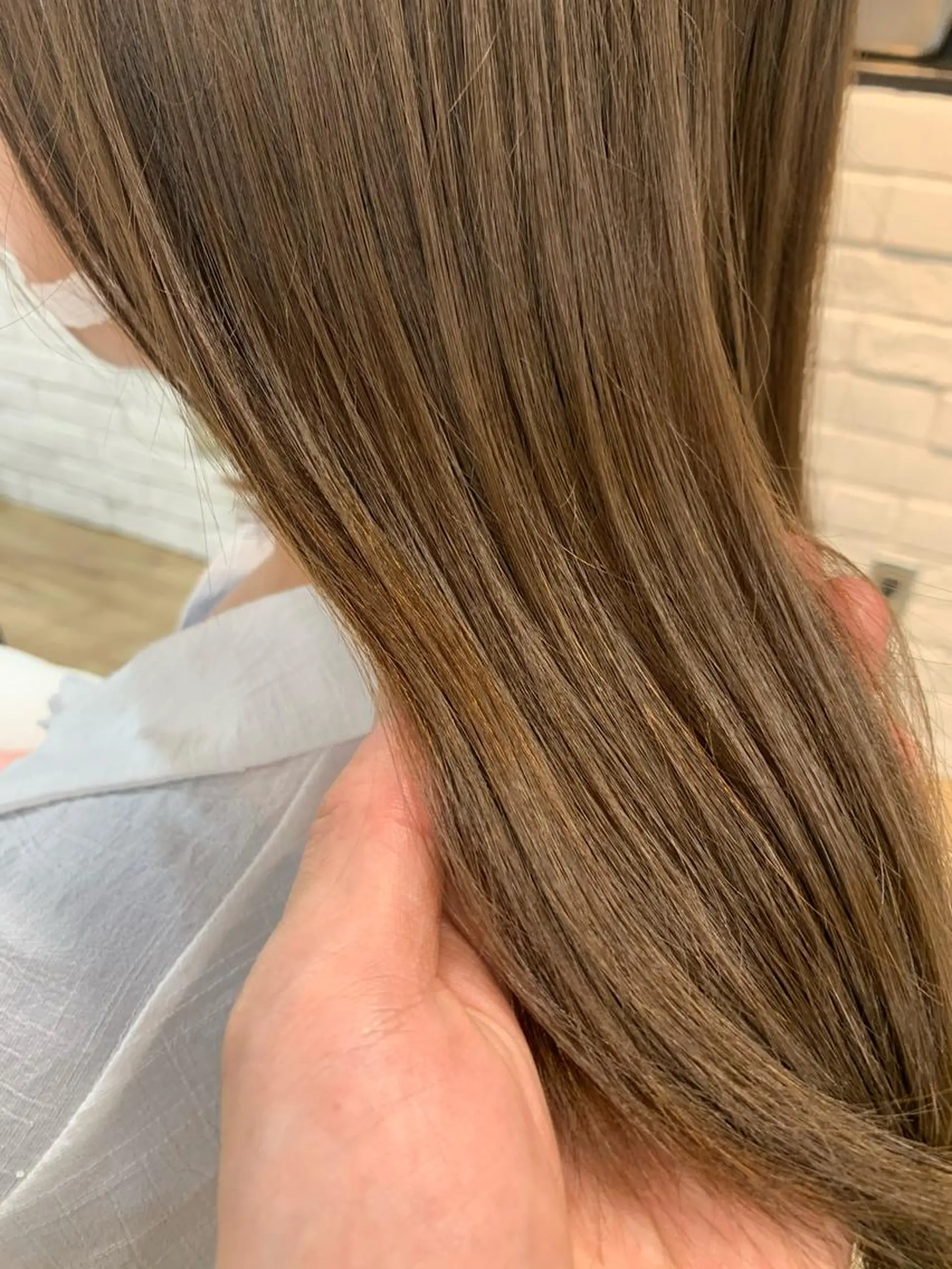 カラー 四ッ井 翔のヘアスタイル