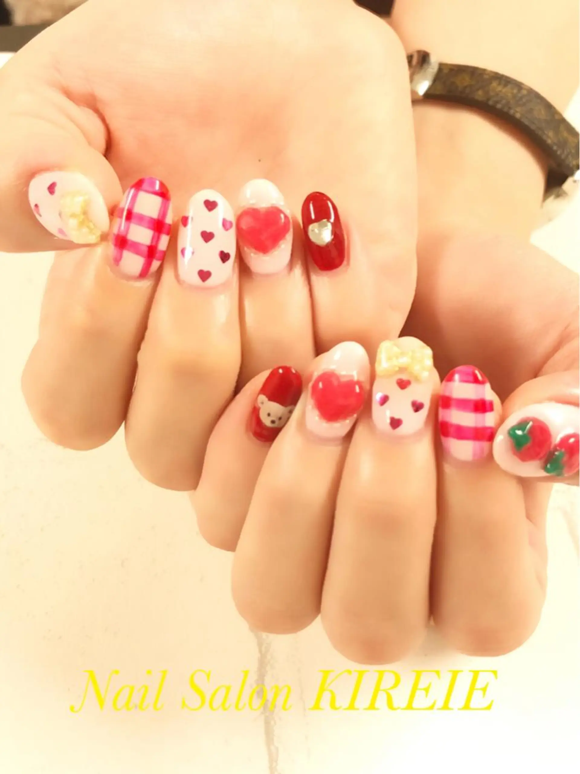 カラー ネイル アートネイル ジェルネイル ガーリー ハート KIREIE NAILSのネイルデザイン