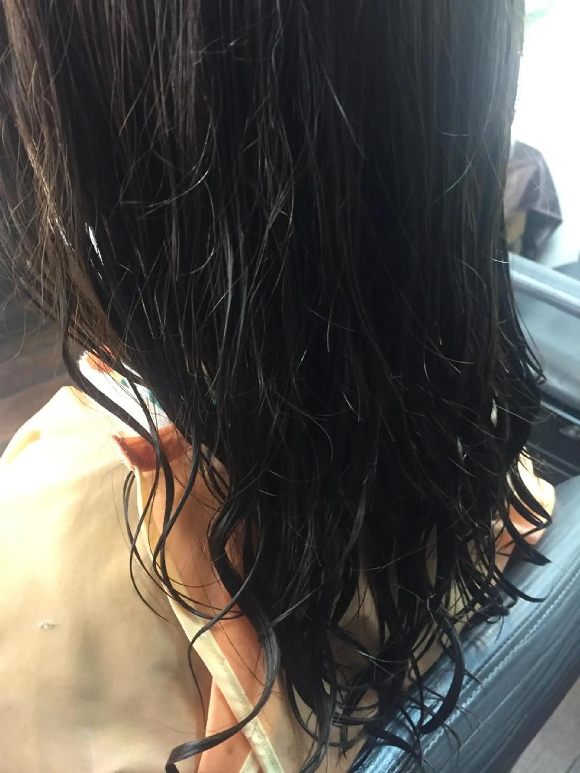 セミロング パーマ ヘアアレンジ 桧山 真のヘアスタイル