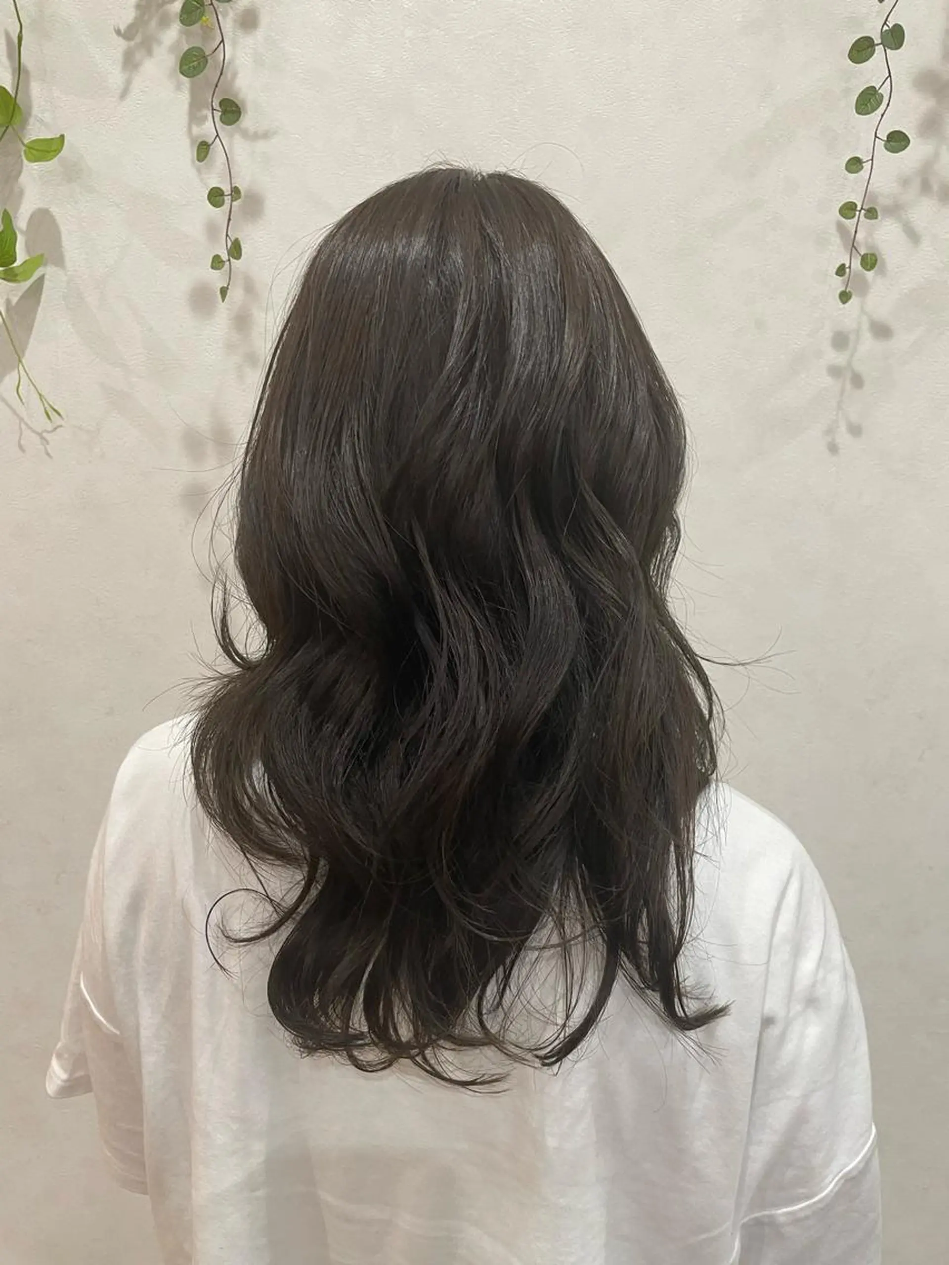 ロング カラー 山田 梓のヘアスタイル