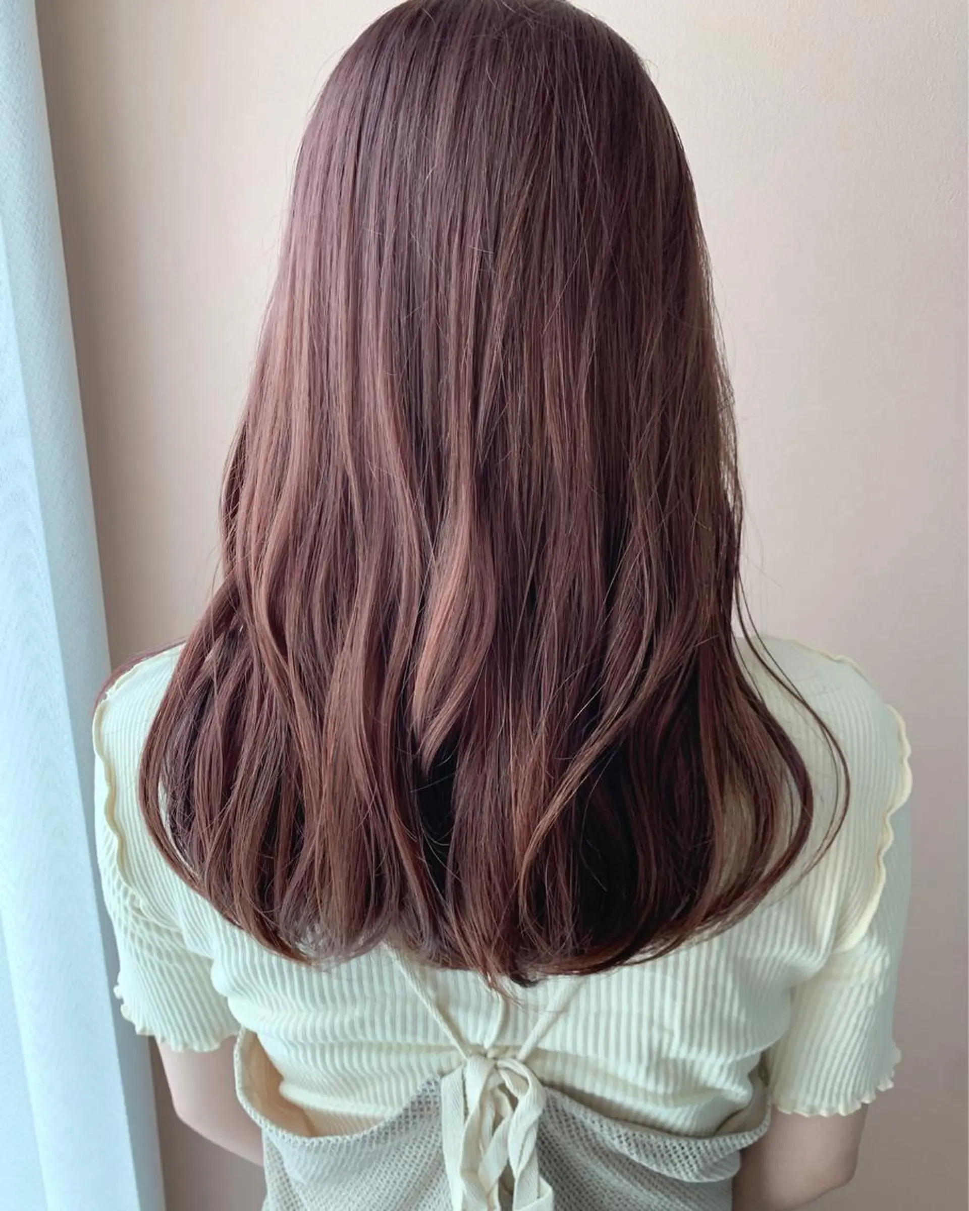 ロング カラー ベージュカラー ブリーチ ラベンダーカラー ラベンダーベージュ ピンクカラー カット ヘアカラー トリートメント hub hair レイヤー/透明感のヘアスタイル