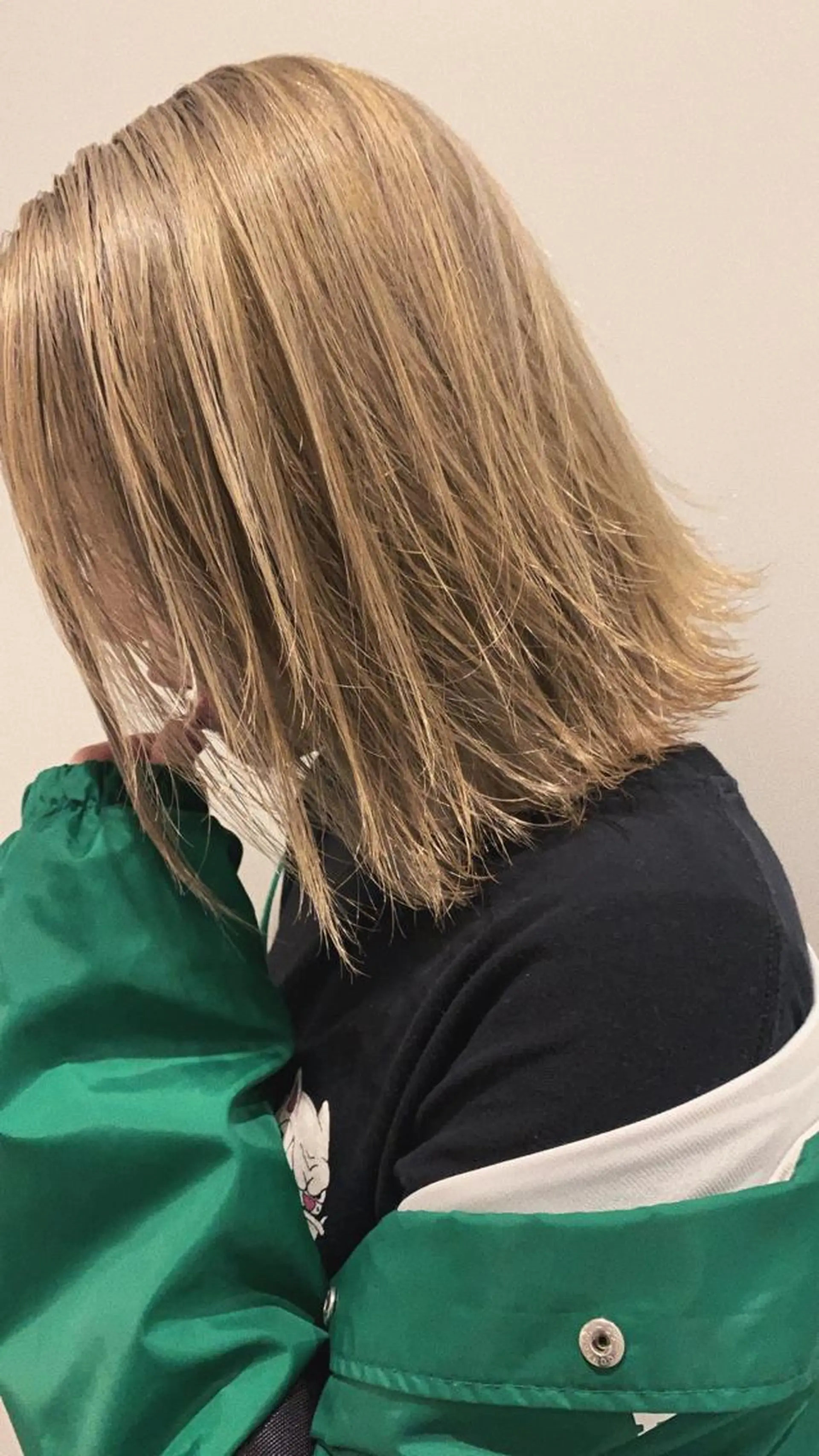 ミディアム カラー ヨシモトリョウ 髪質改善/美髪のヘアスタイル