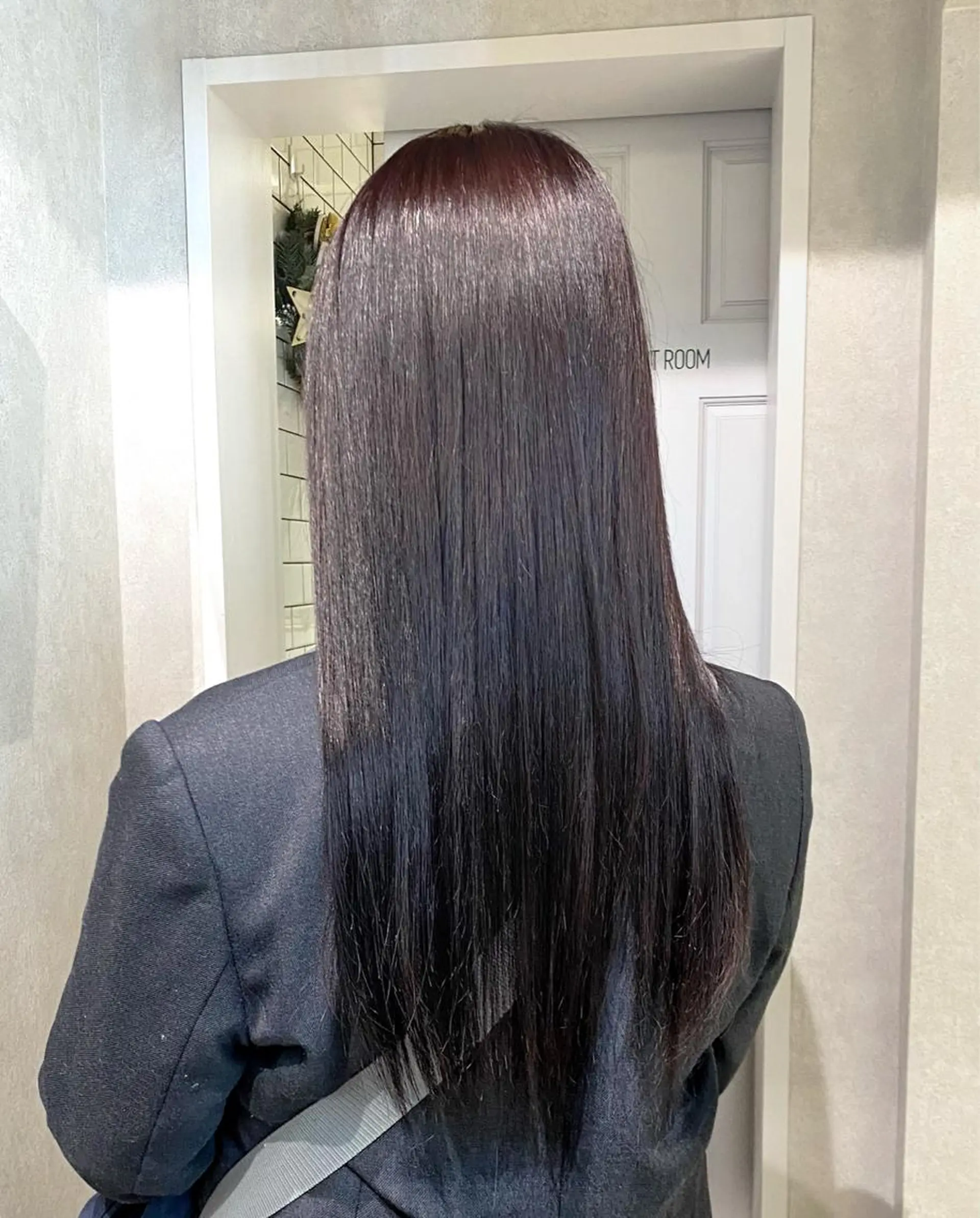 ロング カラー ヘアカラー トリートメント お洒落カジュアル🍃 まなとのヘアスタイル