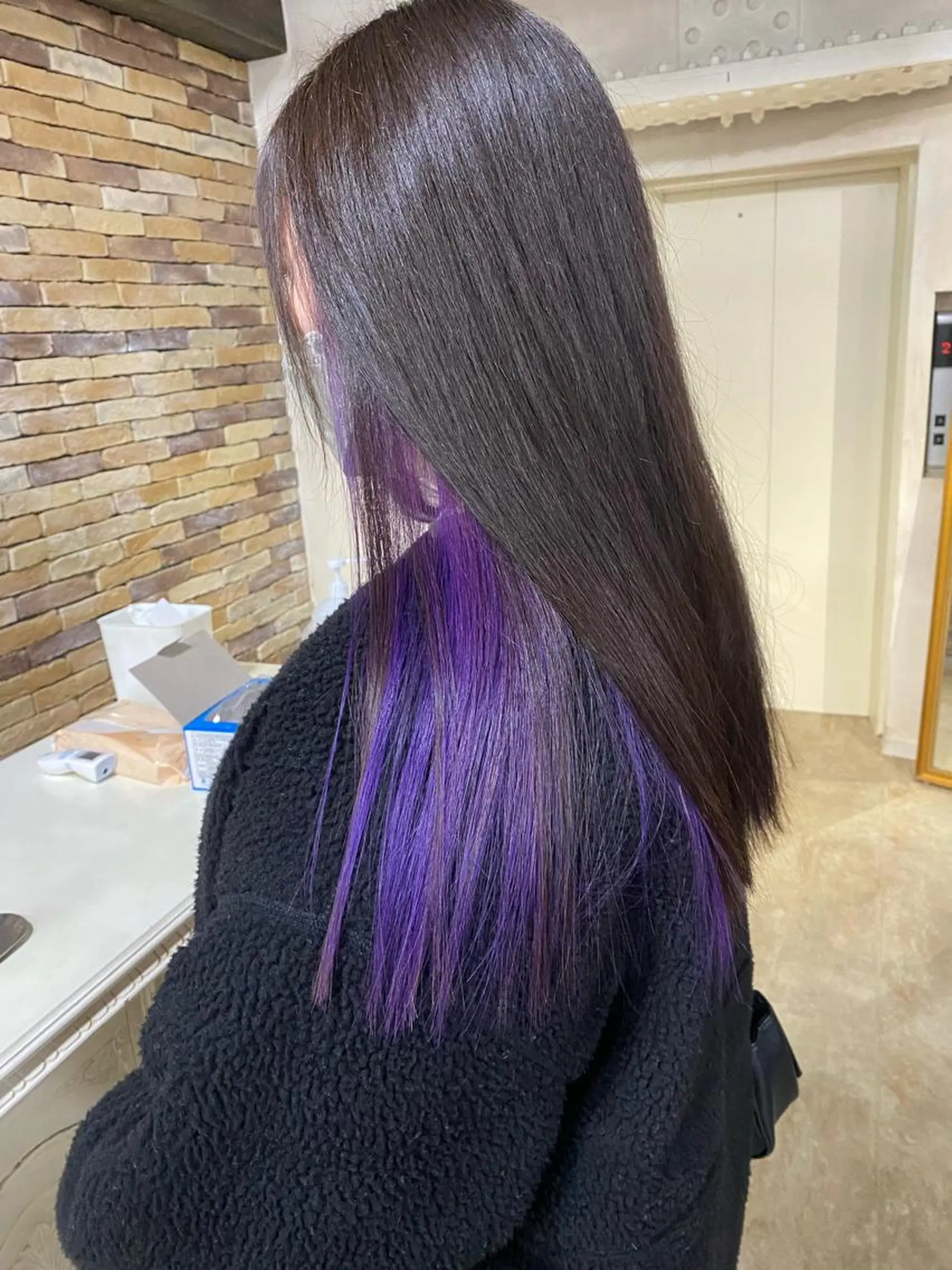 セミロング カラー ブリーチ インナーカラー ヘアカラー ミニモお気に入り数 No.1宍戸雄弥のヘアスタイル