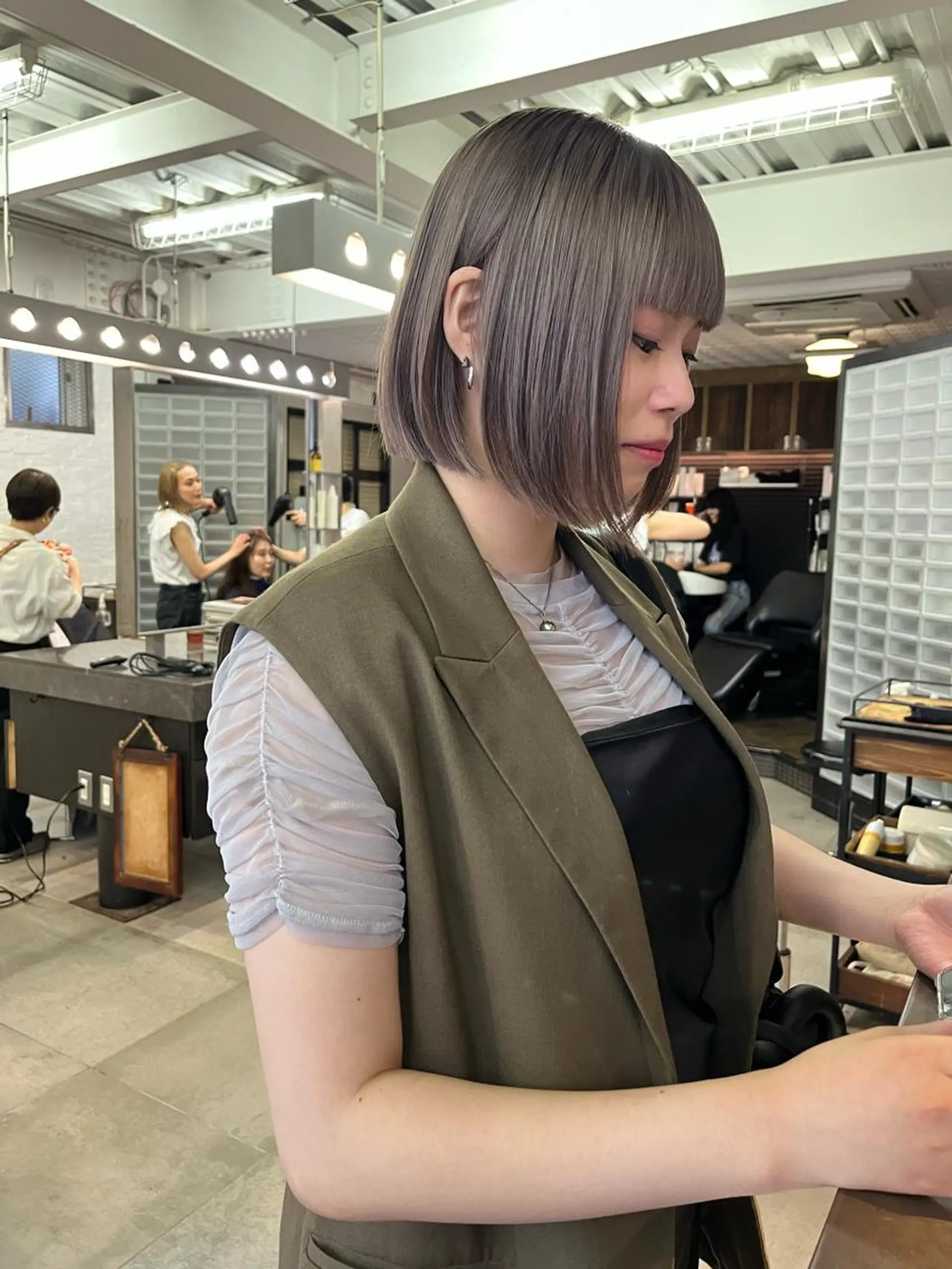 ショート カラー eri kinjoのヘアスタイル