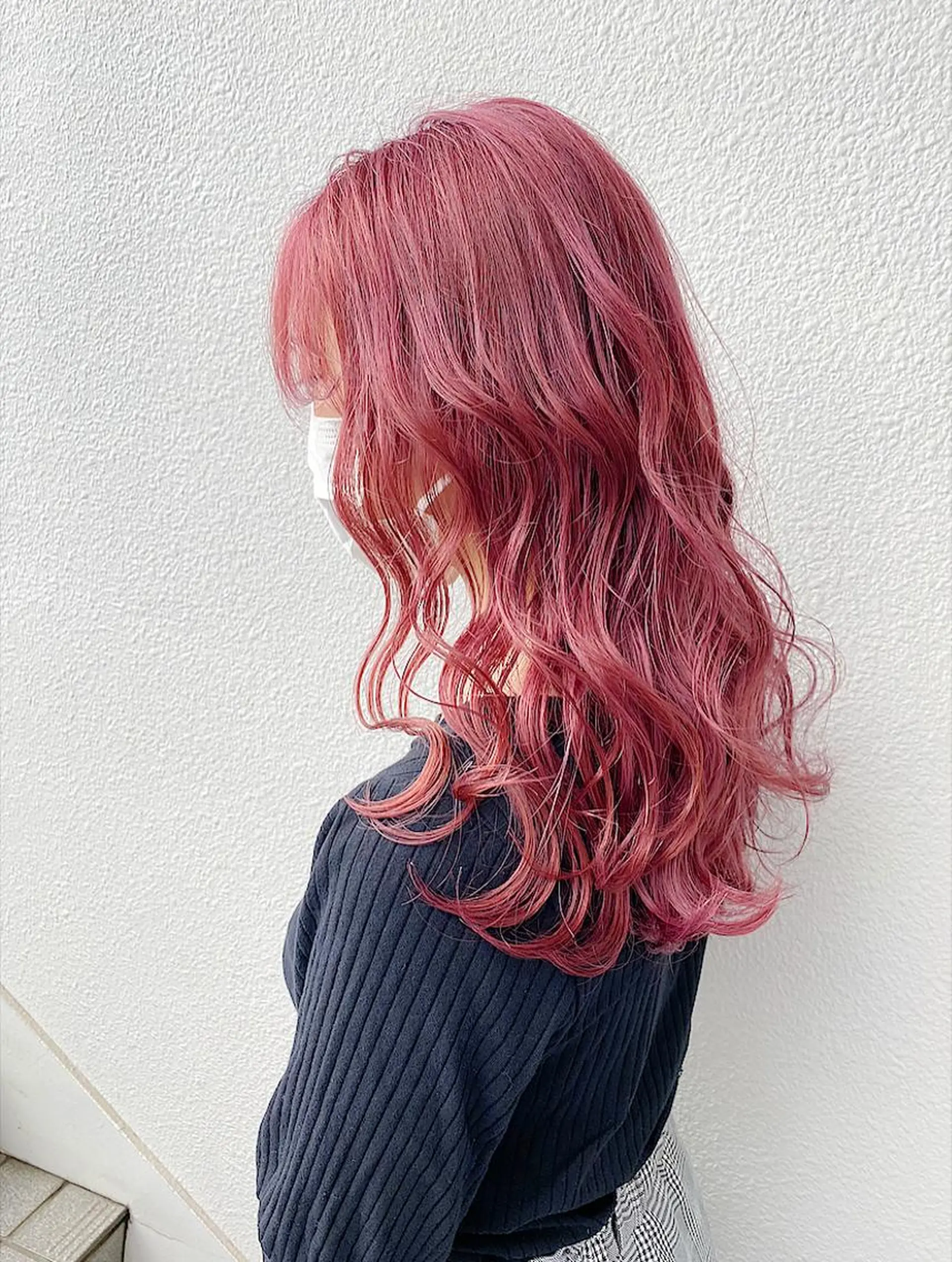 セミロング カラー ブリーチ koheiのヘアスタイル