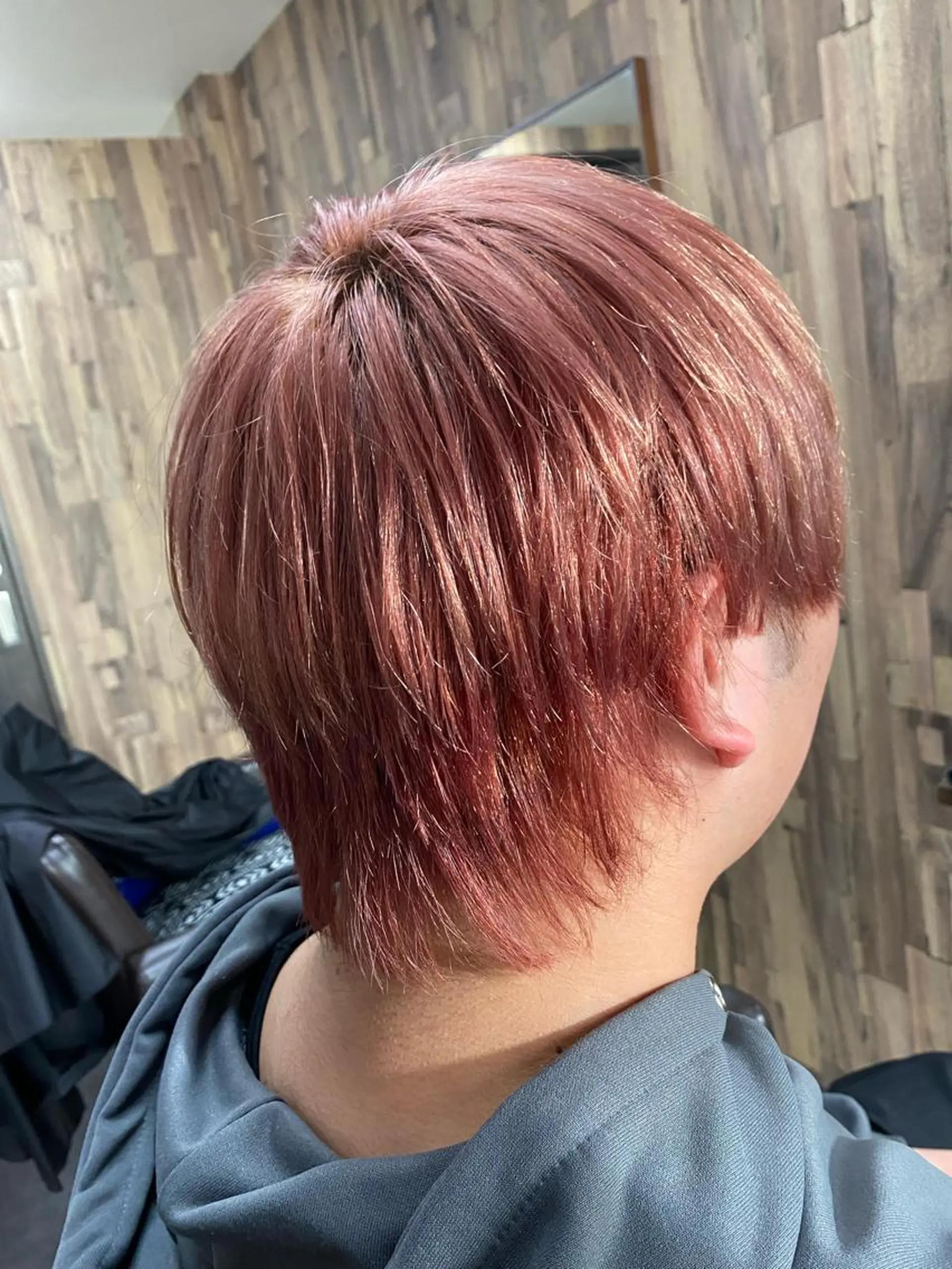 カラー メンズ 森田 滉平のヘアスタイル