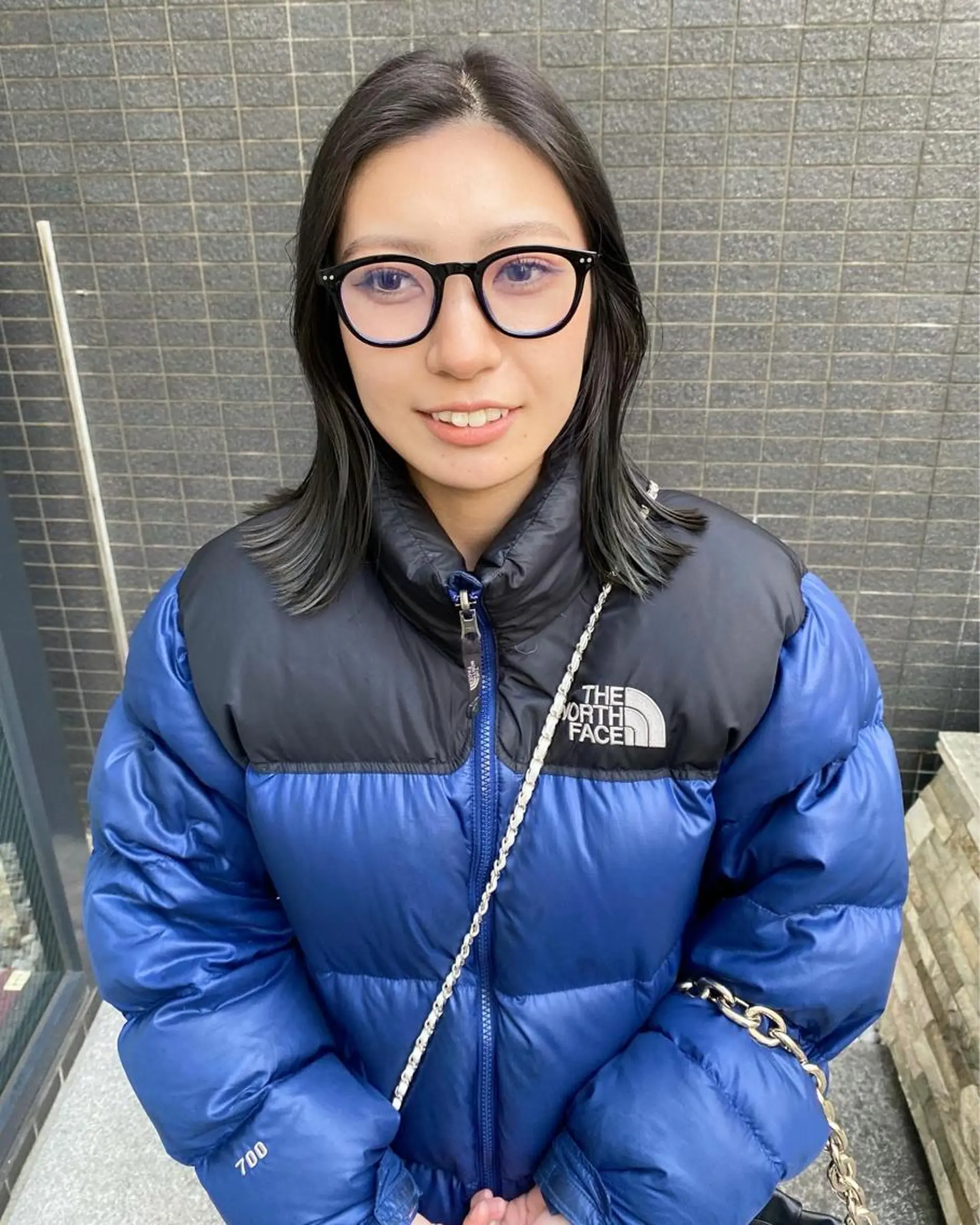 ミディアム カラー パーマ ヘアアレンジ デザインカラー/ボブ ブリーチカラー/ユリのヘアスタイル