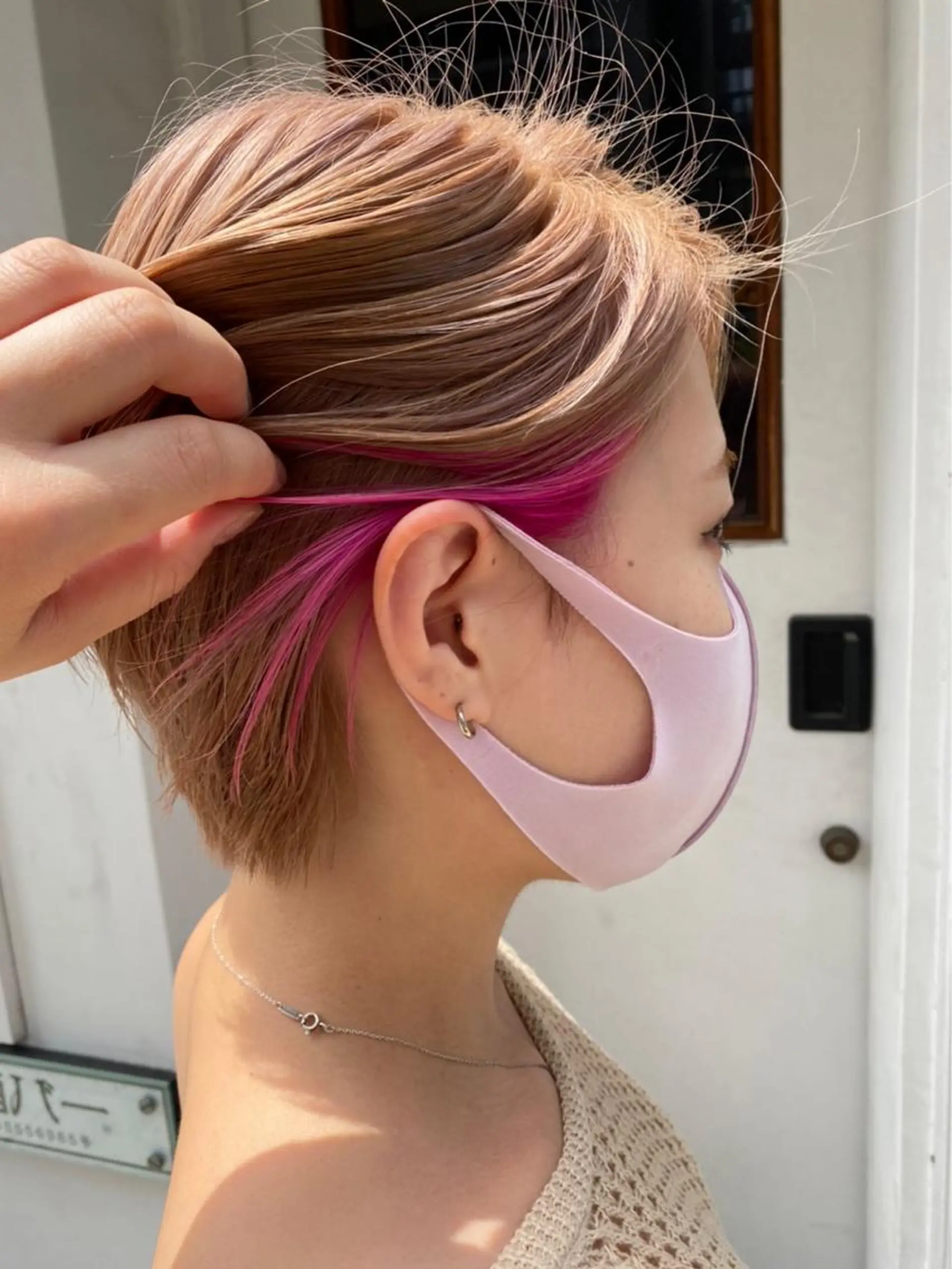 ショート カラー インナーカラー SEAM アキホのヘアスタイル