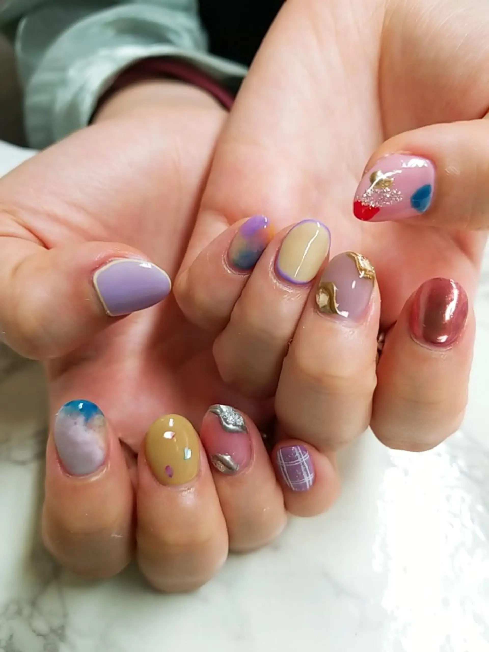 ネイル アートネイル ジェルネイル 持ち込み ニュアンスネイル パラジェル 河野ちえ (雑誌掲載サロン)のネイルデザイン