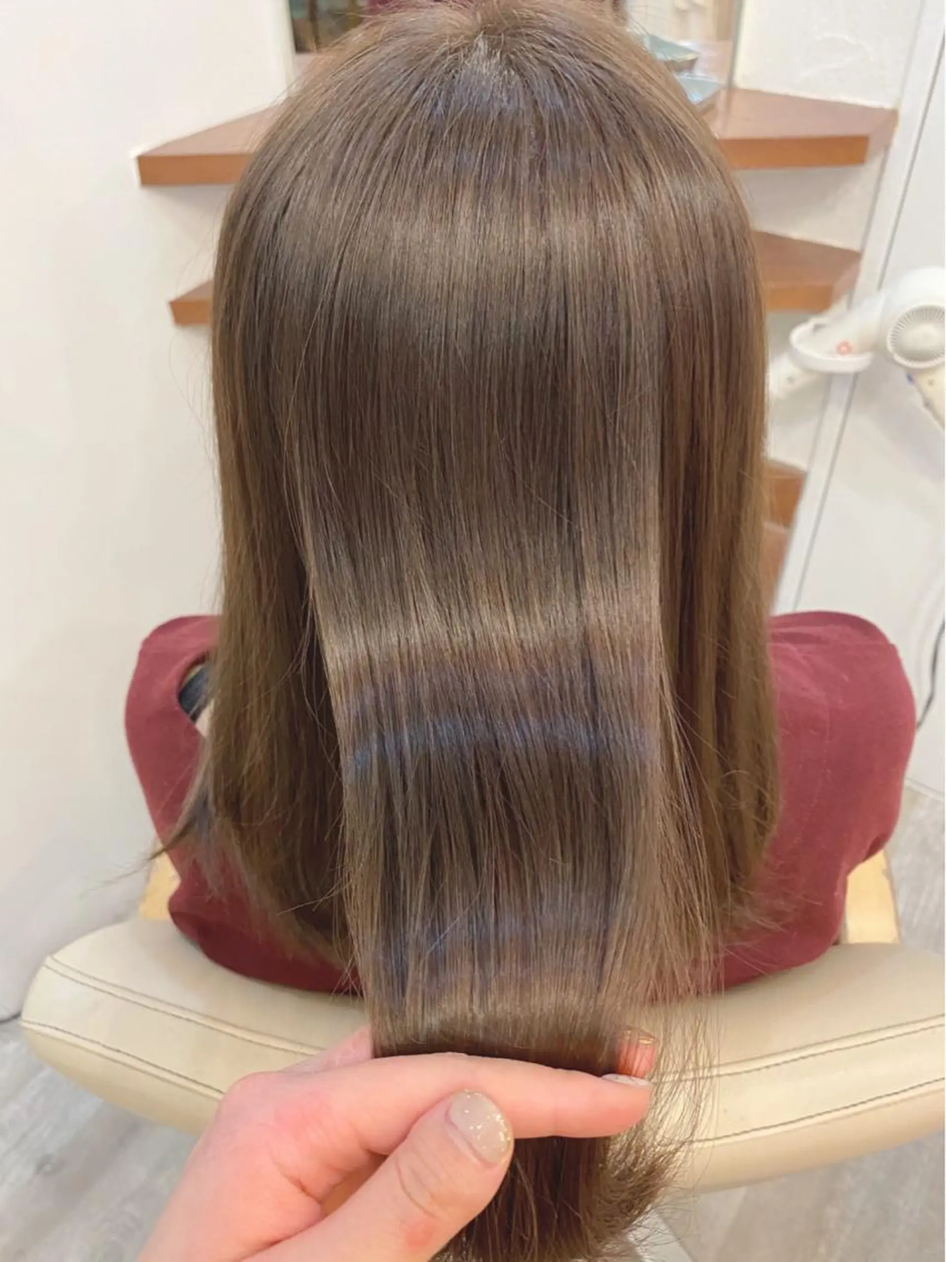 セミロング 髪質改善 トリートメント 髙井 麻帆のヘアスタイル